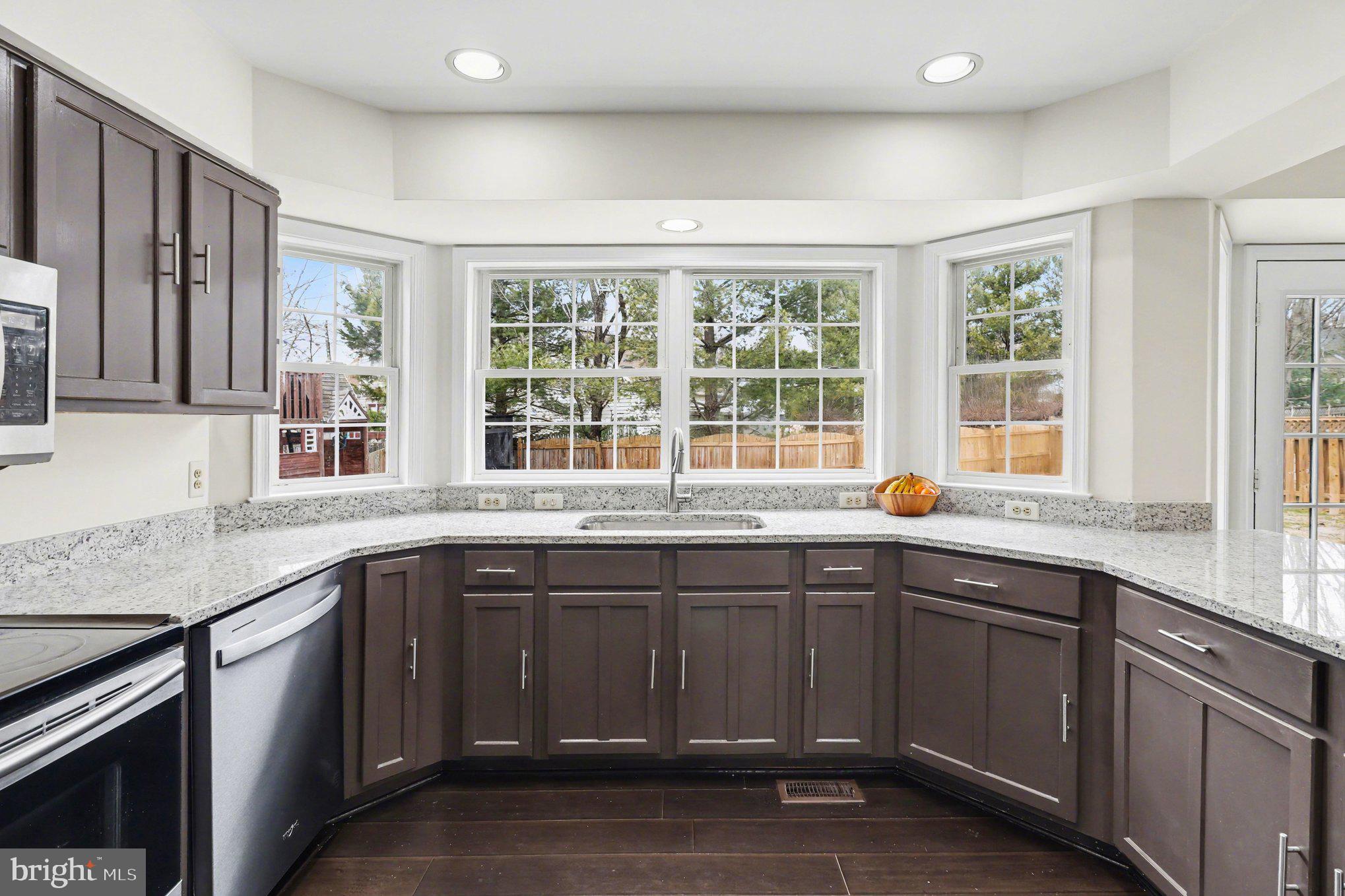 ASHLEIGH PARK - Residential