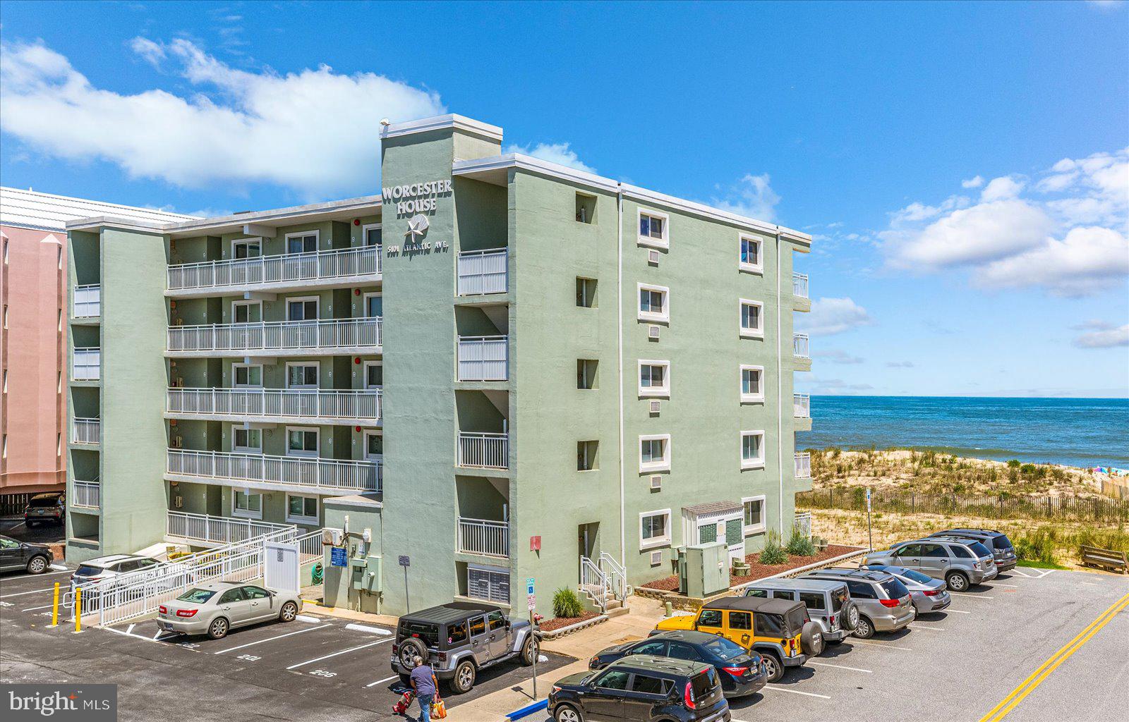 5101 ATLANTIC AVENUE 5040B