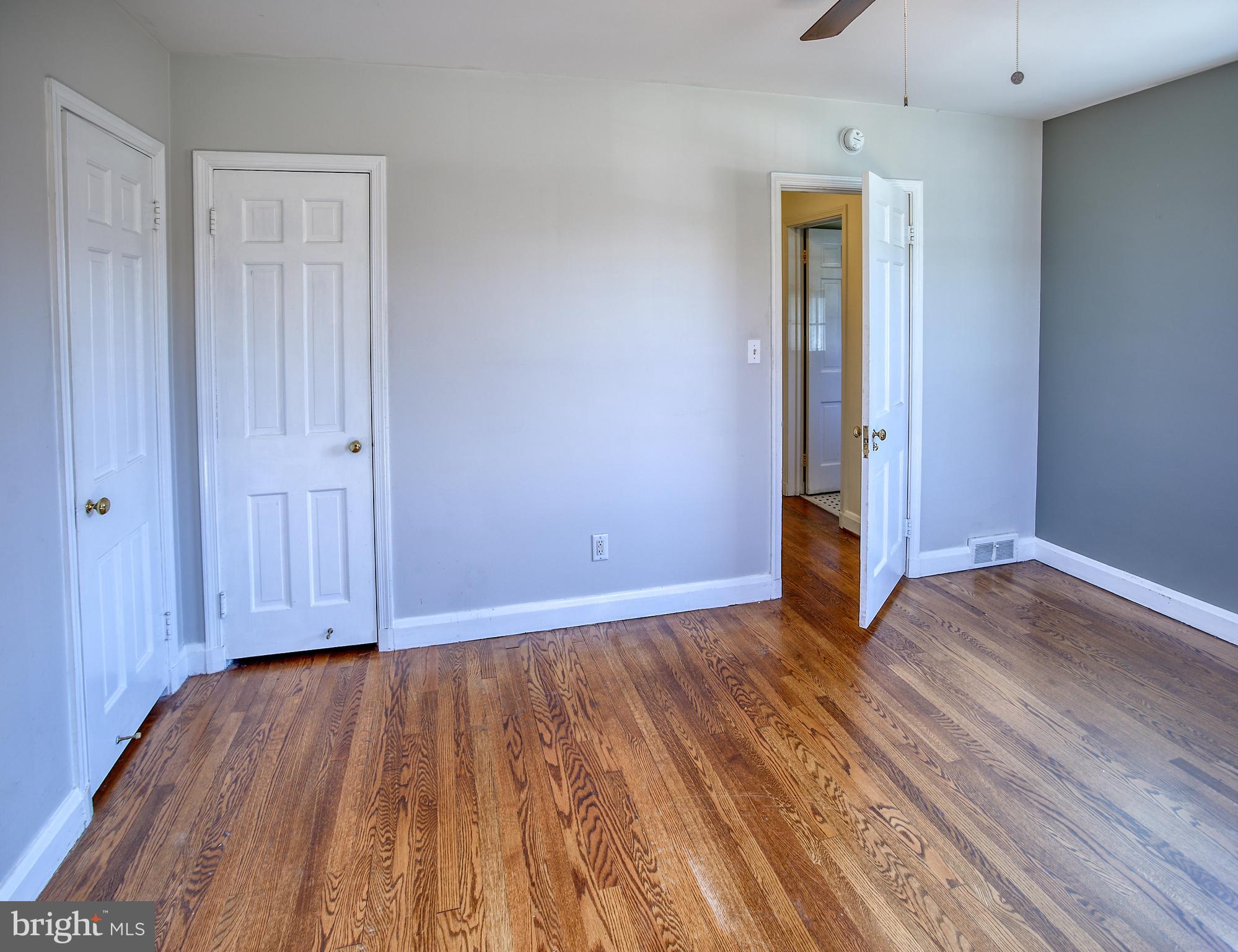 DULANEY MANOR - Residential