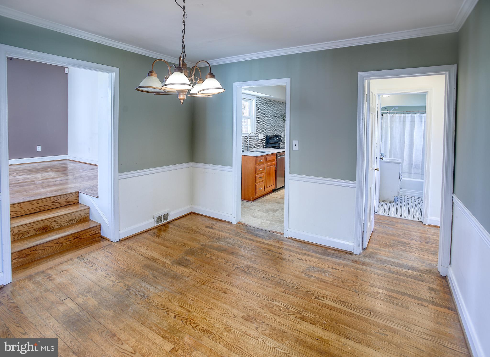 DULANEY MANOR - Residential