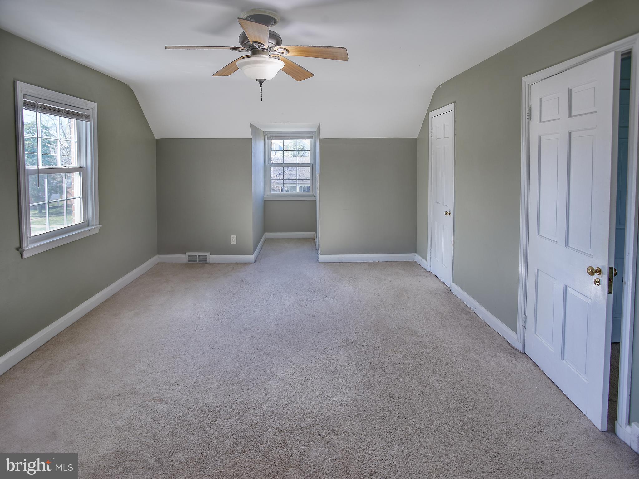 DULANEY MANOR - Residential