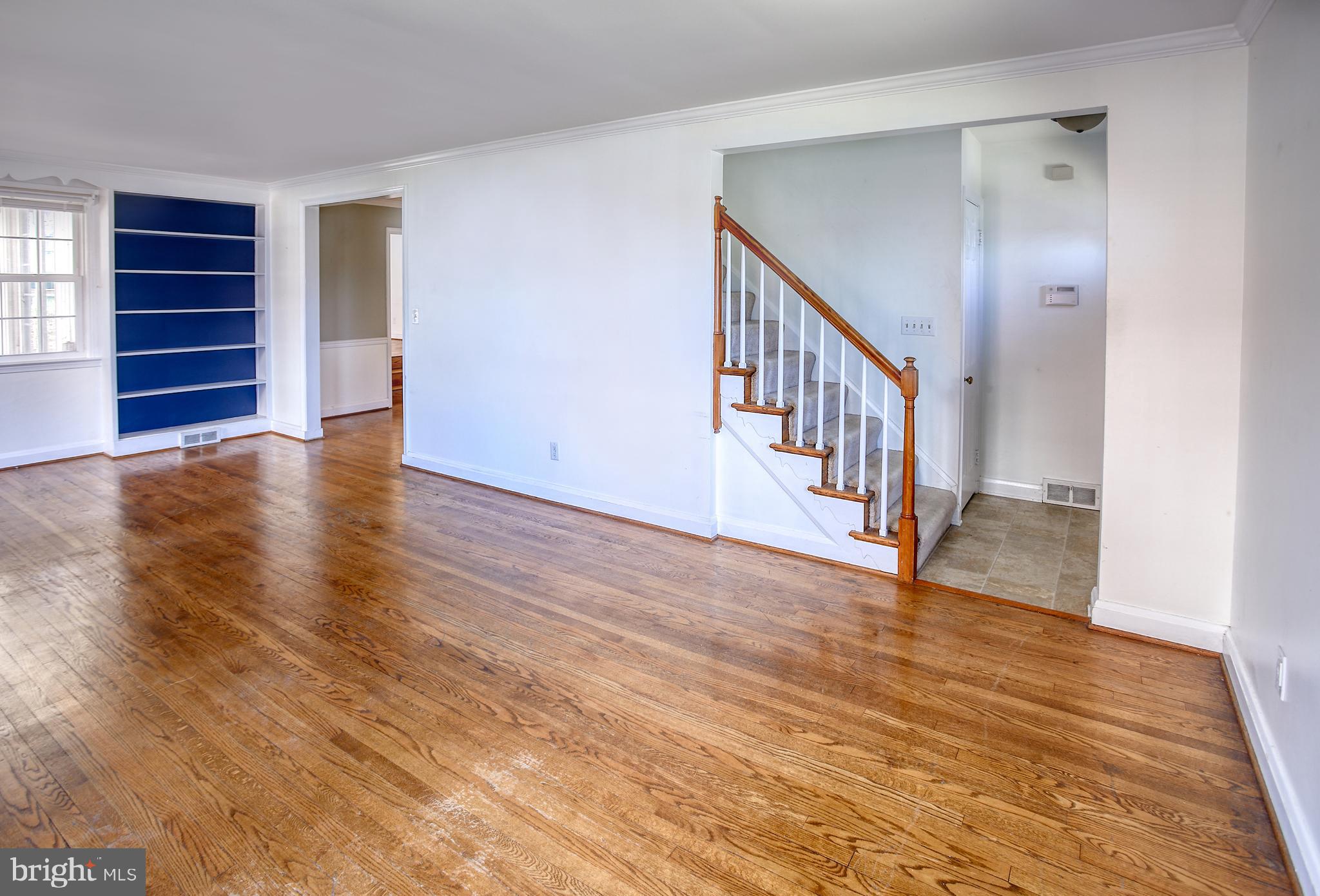 DULANEY MANOR - Residential