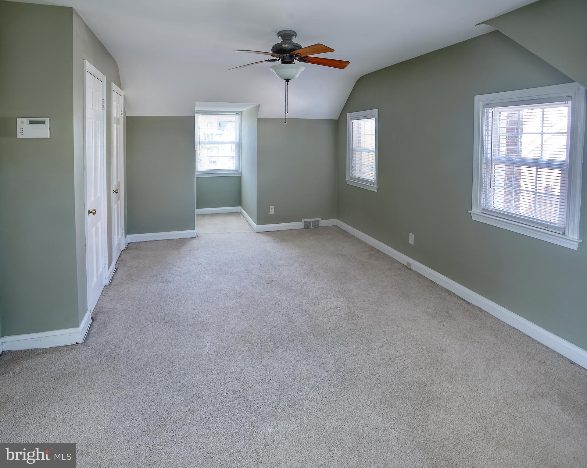 DULANEY MANOR - Residential