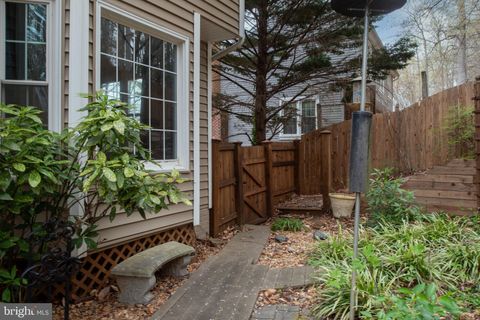 listing image 80