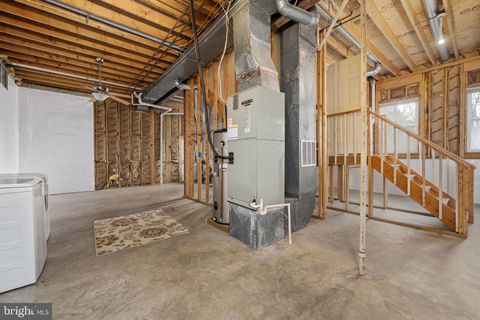 listing image 60