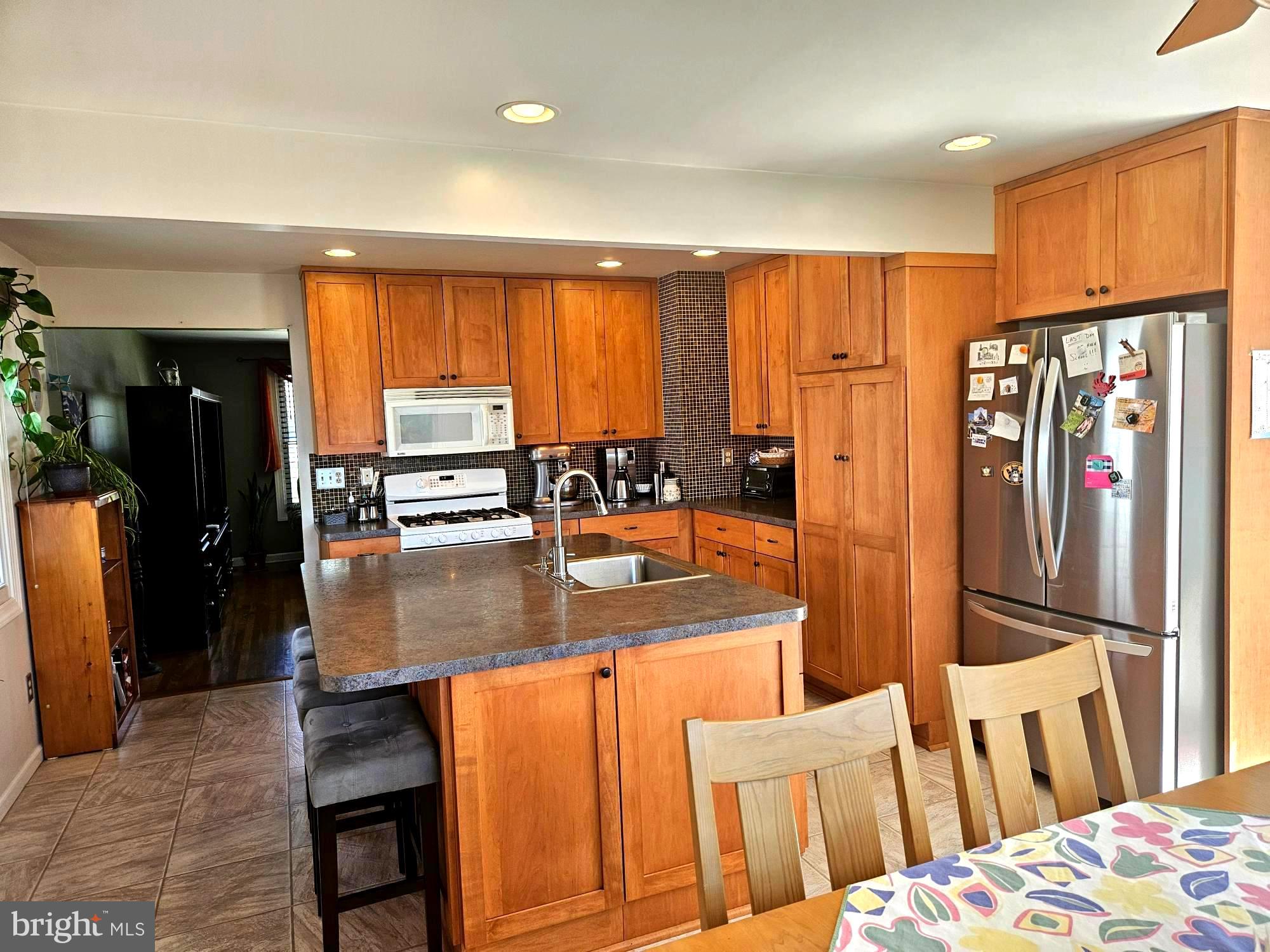 CANDLEBROOK - Residential