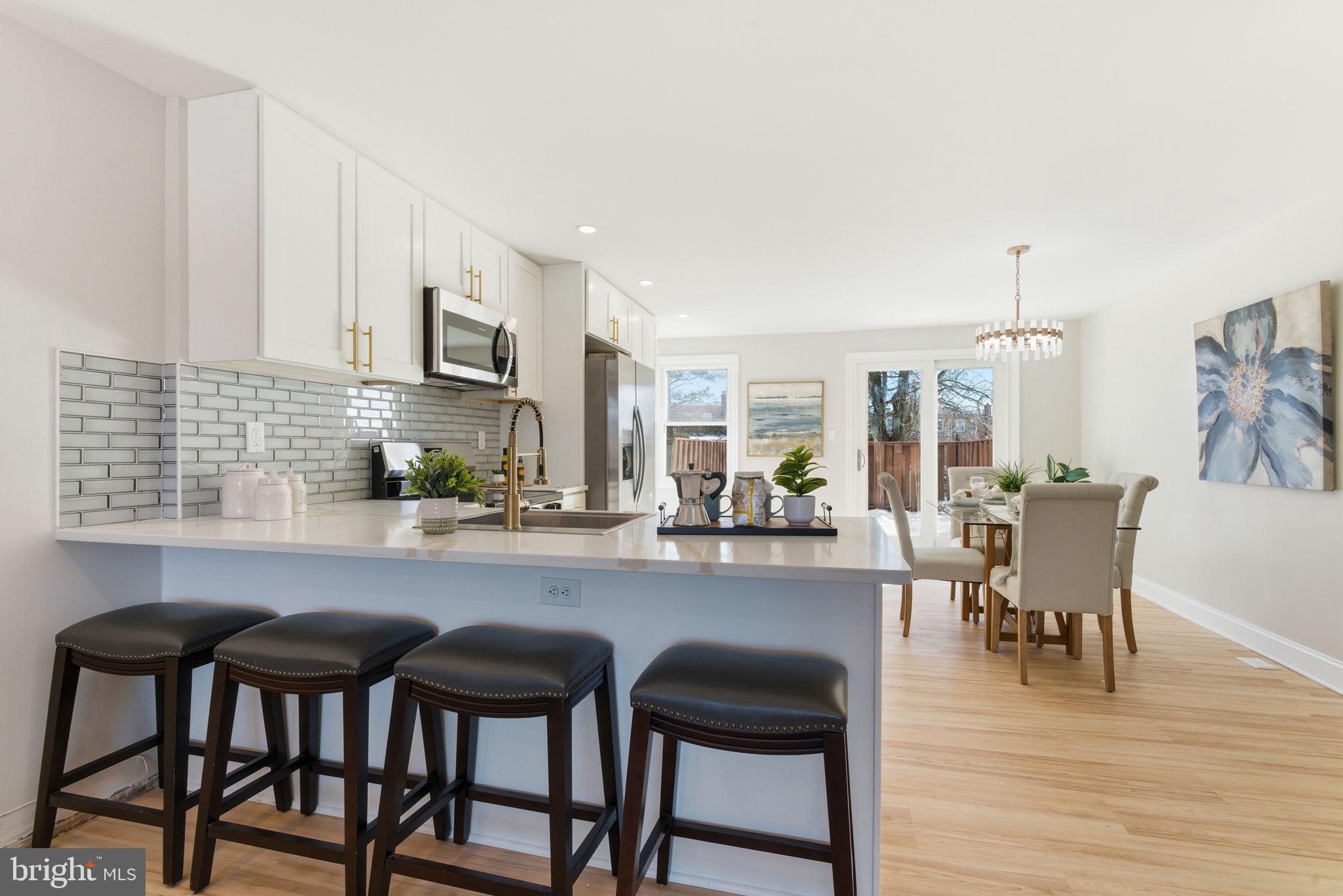 DELMAR VILLAGE - Residential