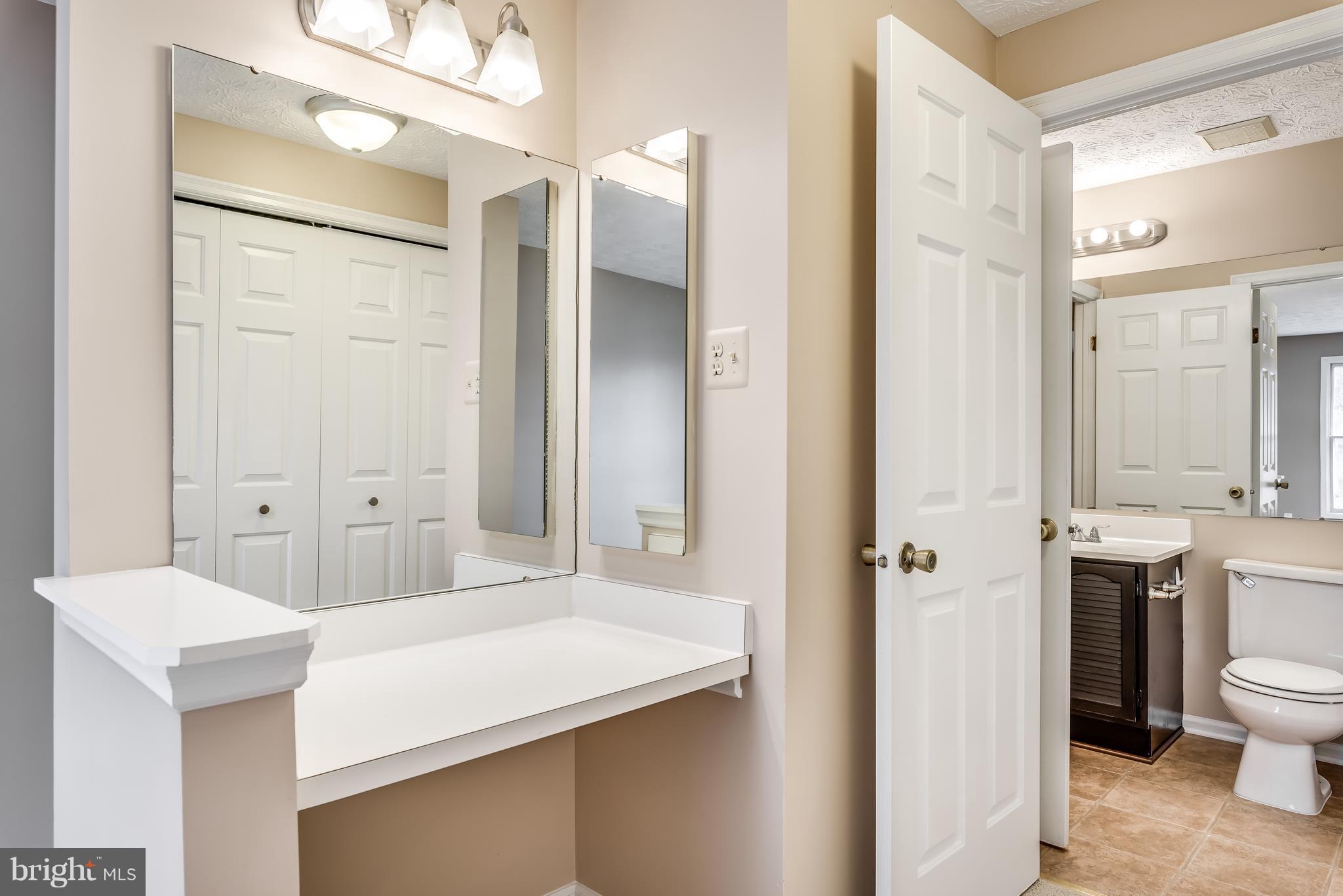 RESTON - Residential