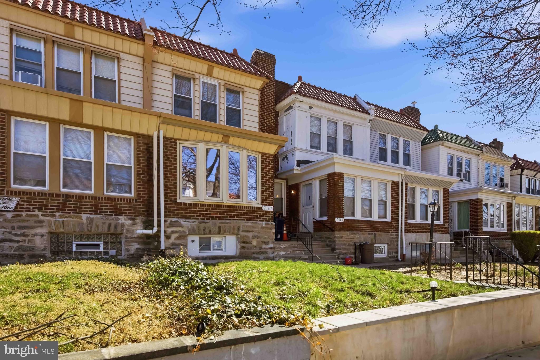 WEST OAK LANE - Residential