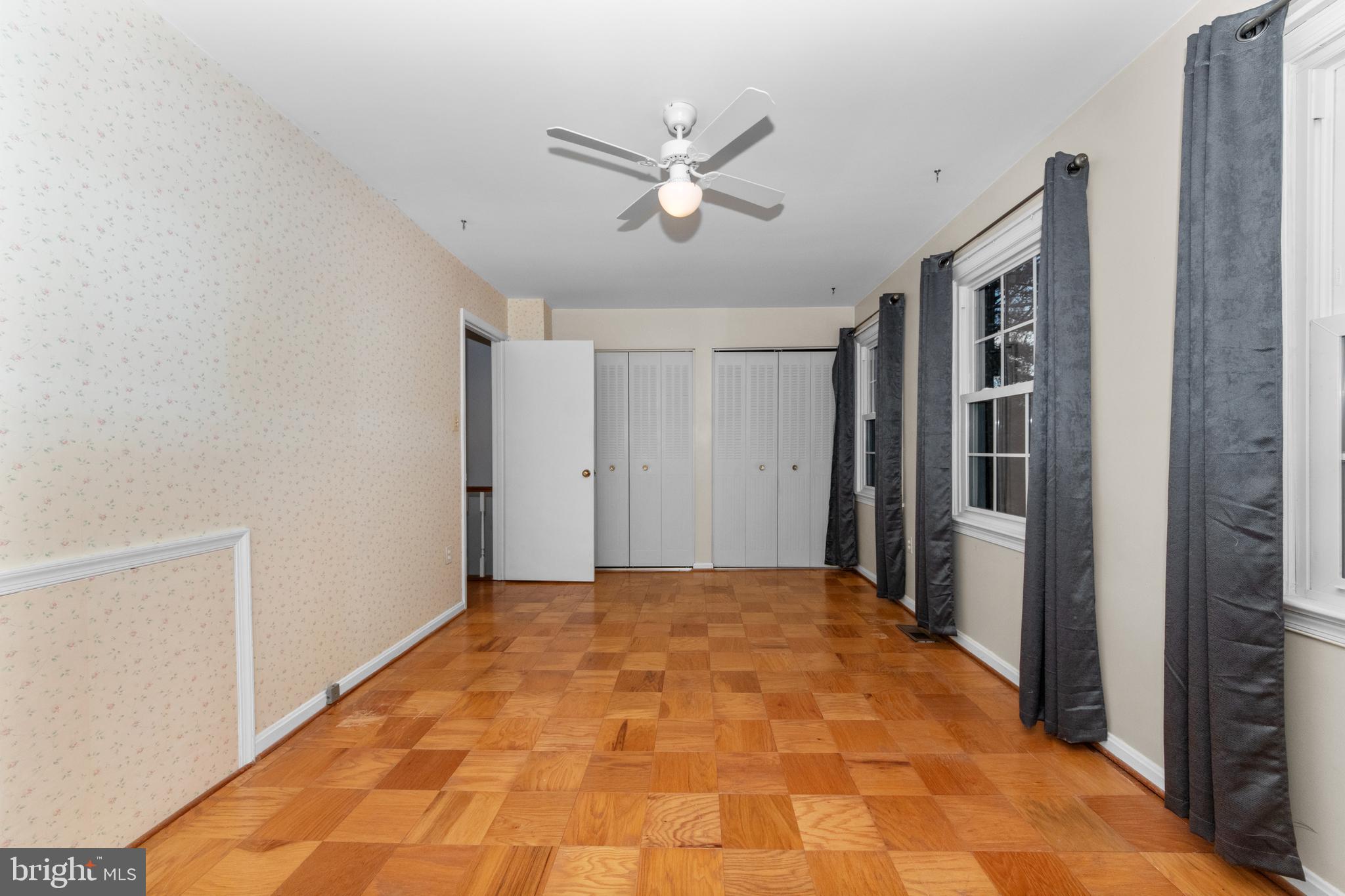 VILLAGE OF OAKLAND MILLS - Residential