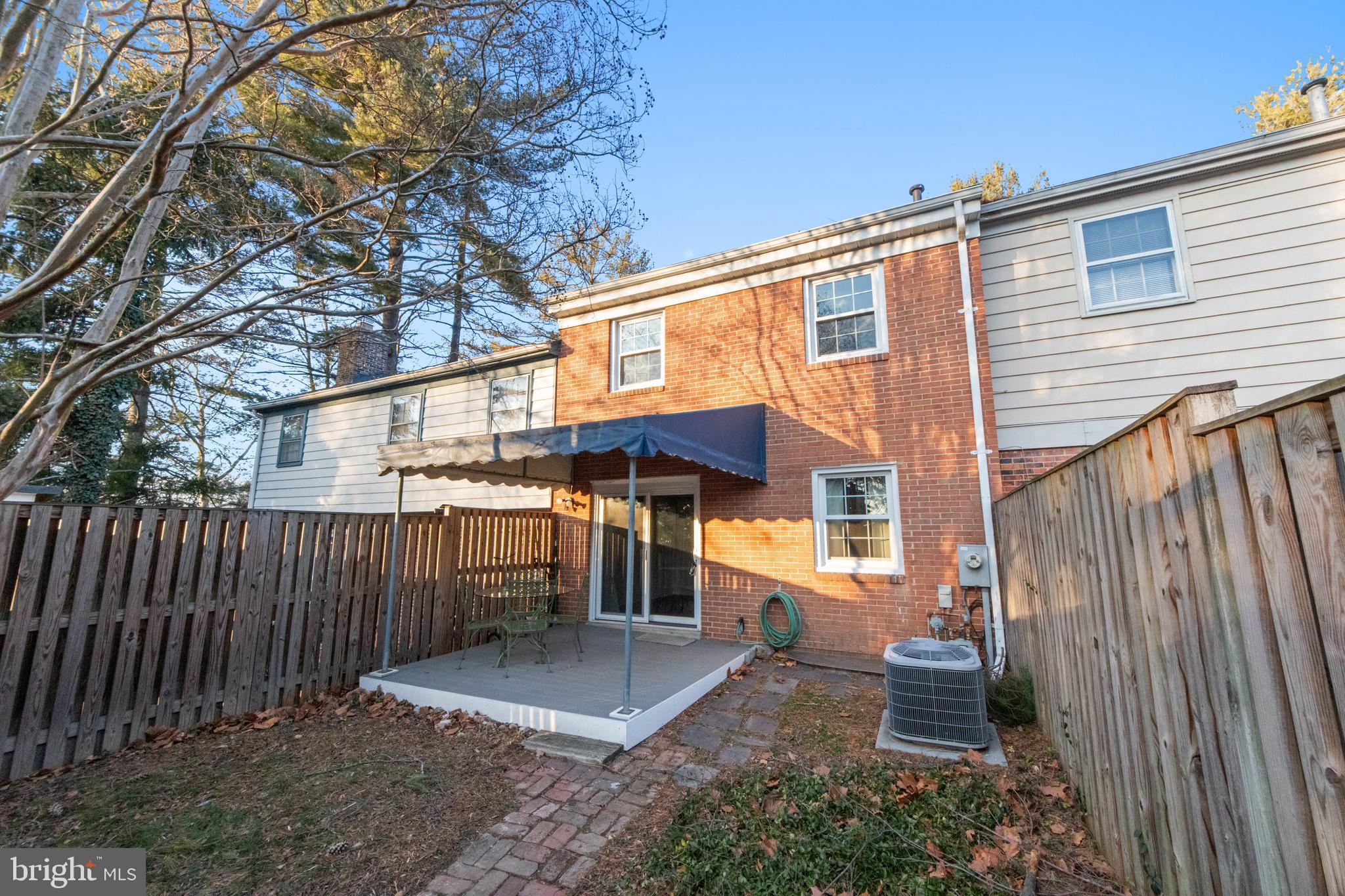 VILLAGE OF OAKLAND MILLS - Residential