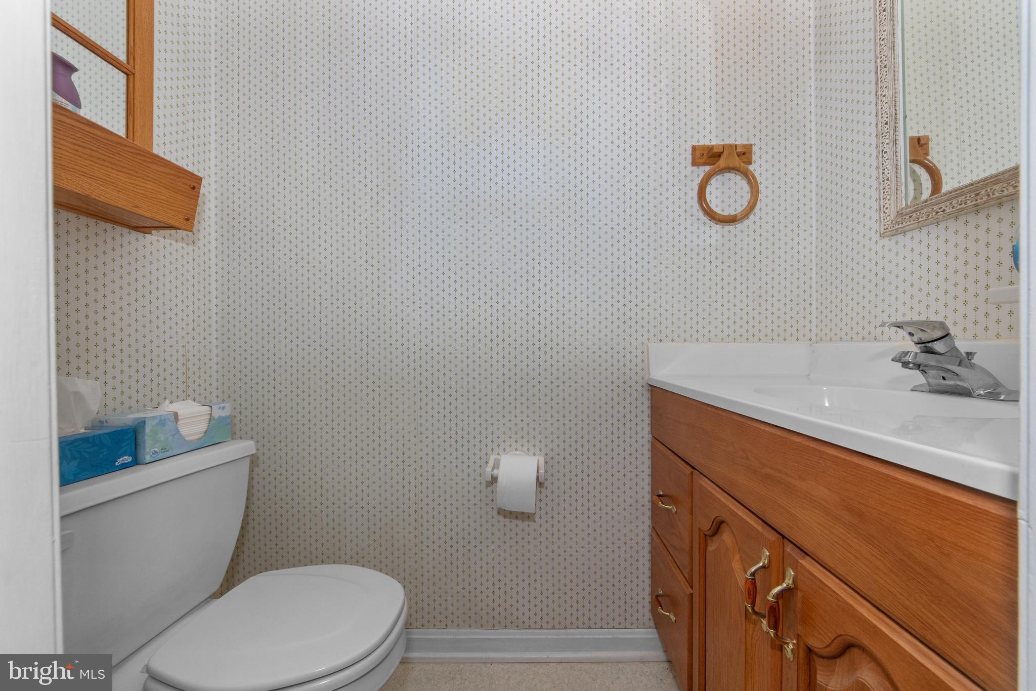 VILLAGE OF OAKLAND MILLS - Residential