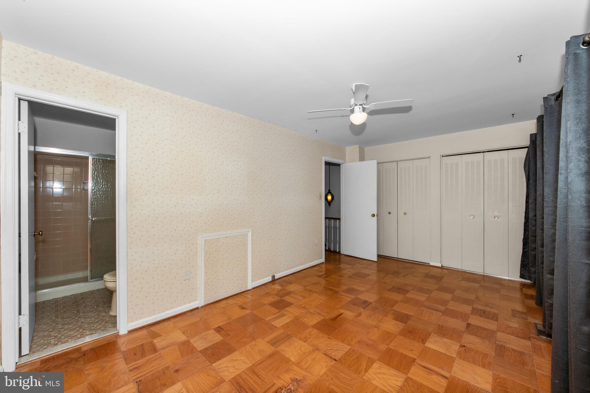 VILLAGE OF OAKLAND MILLS - Residential