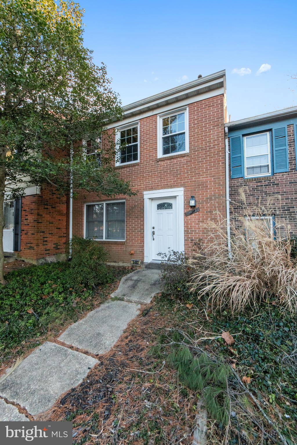 VILLAGE OF OAKLAND MILLS - Residential