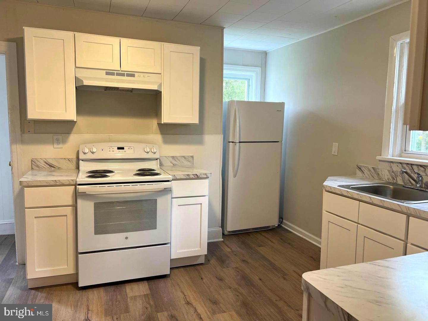 504 NEW FREEDOM ROAD ROAD UNIT #1