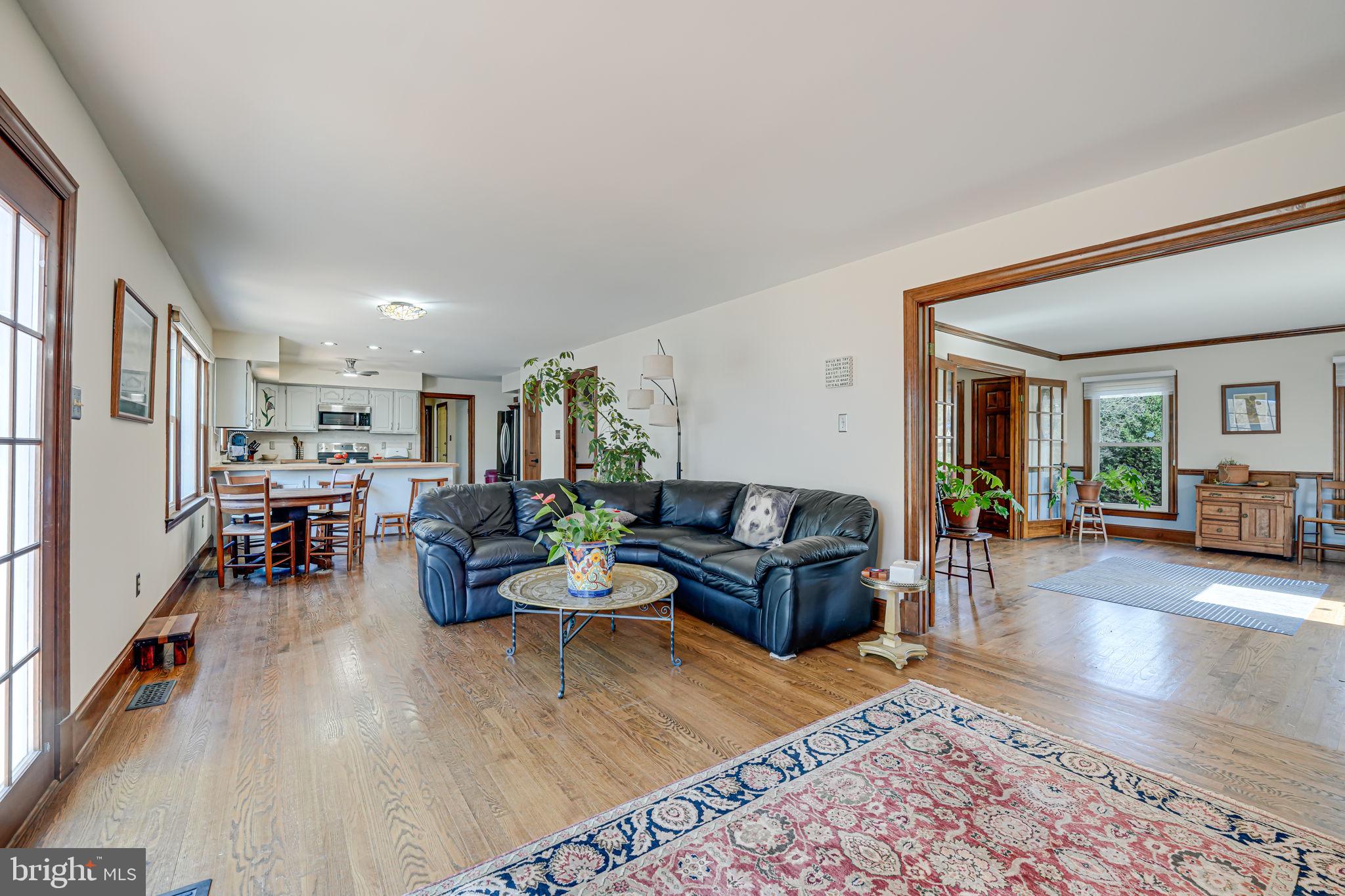 MOSBY WOODS - Residential