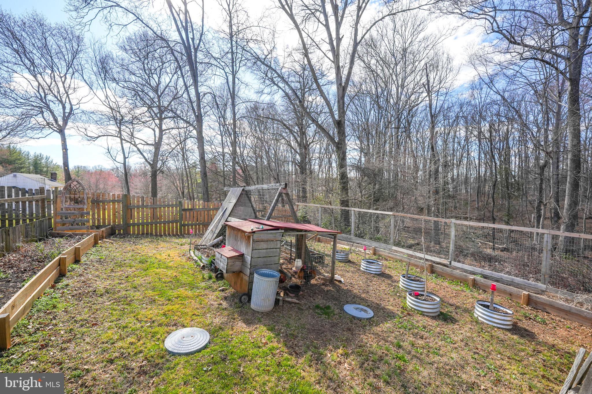 MOSBY WOODS - Residential