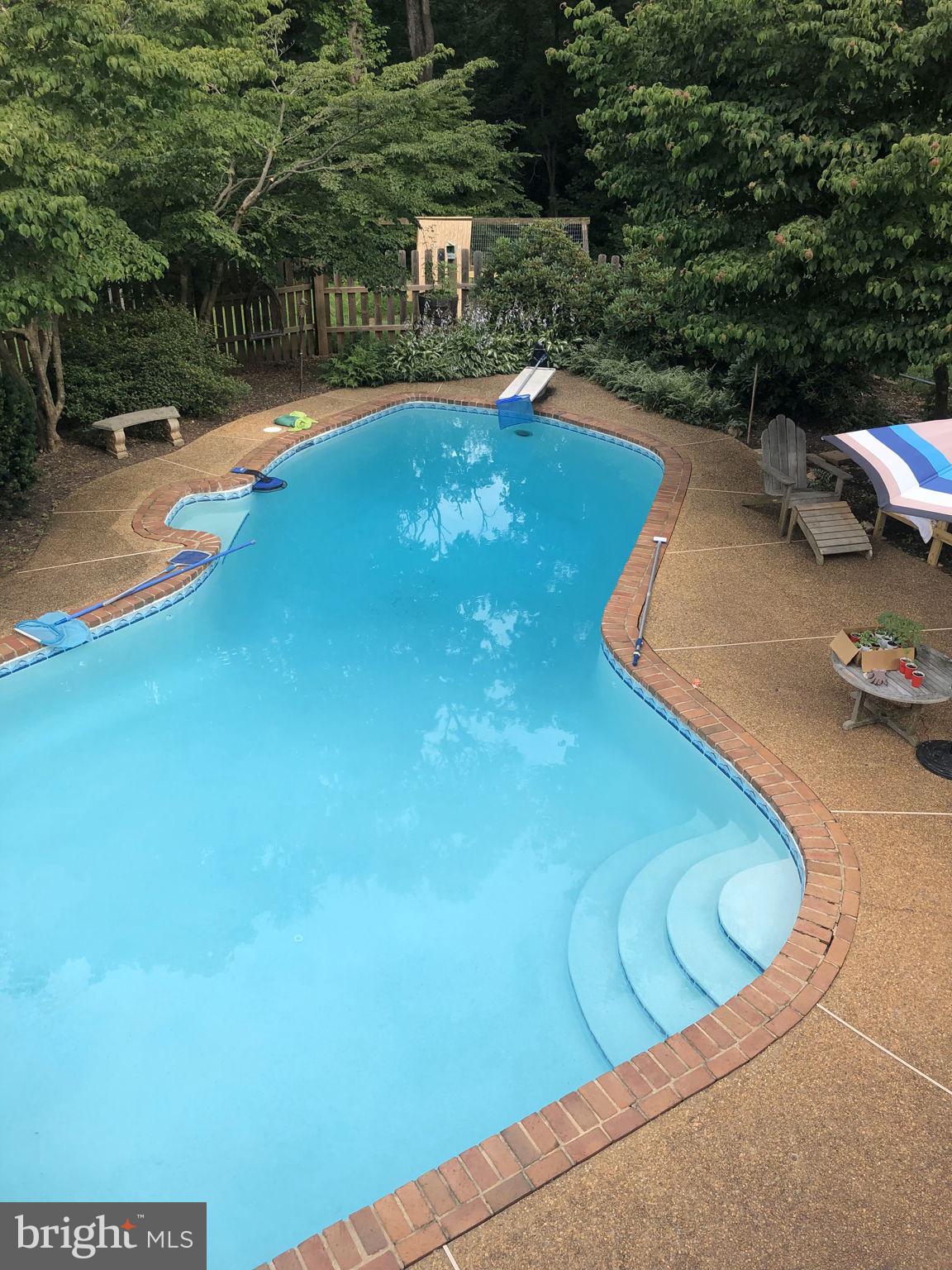 MOSBY WOODS - Residential