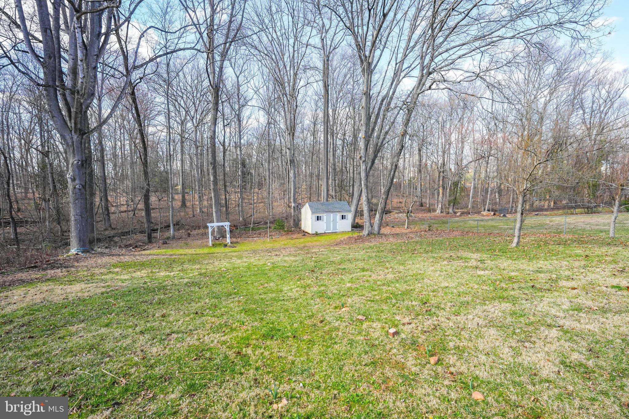 MOSBY WOODS - Residential