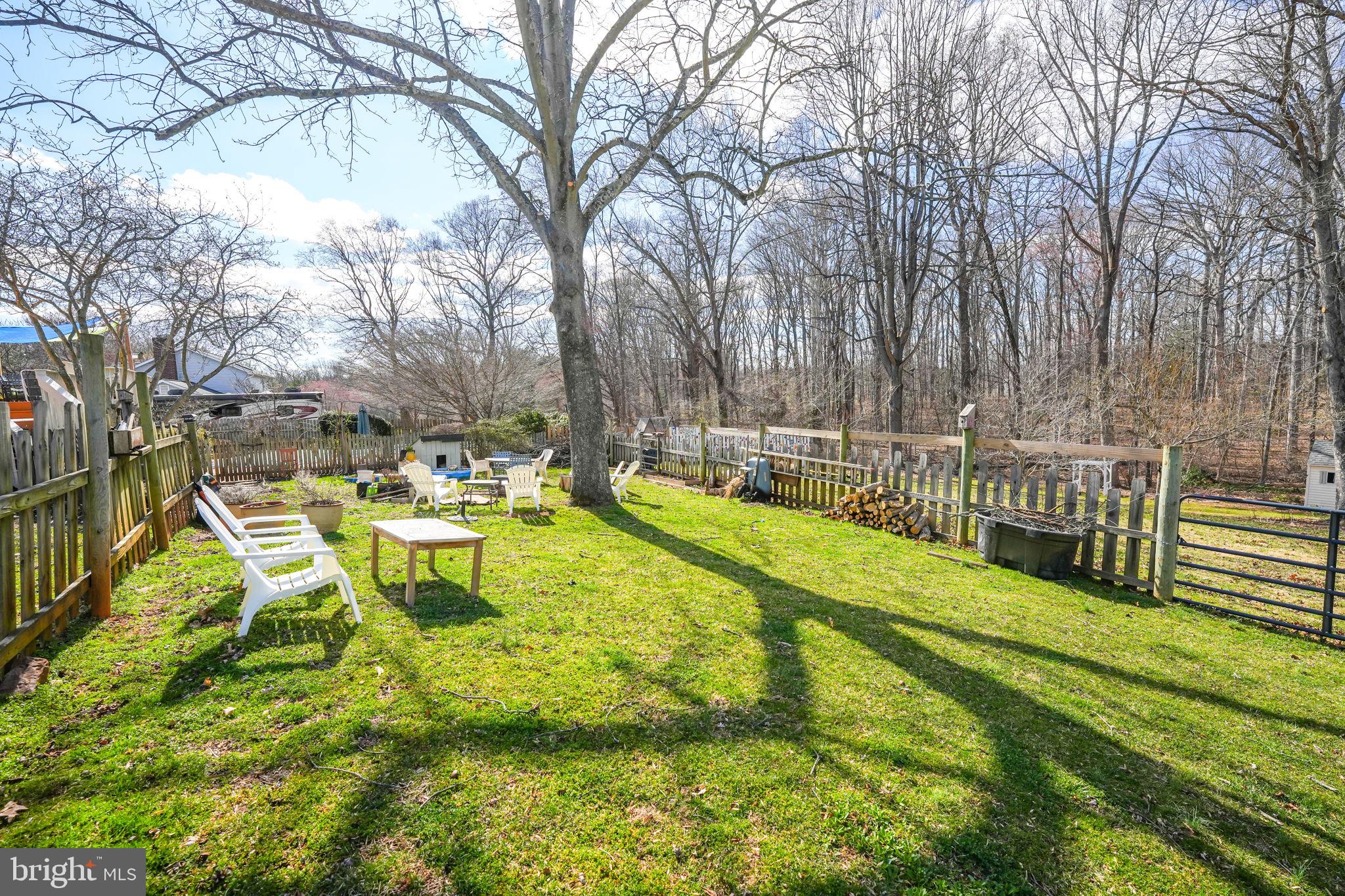 MOSBY WOODS - Residential