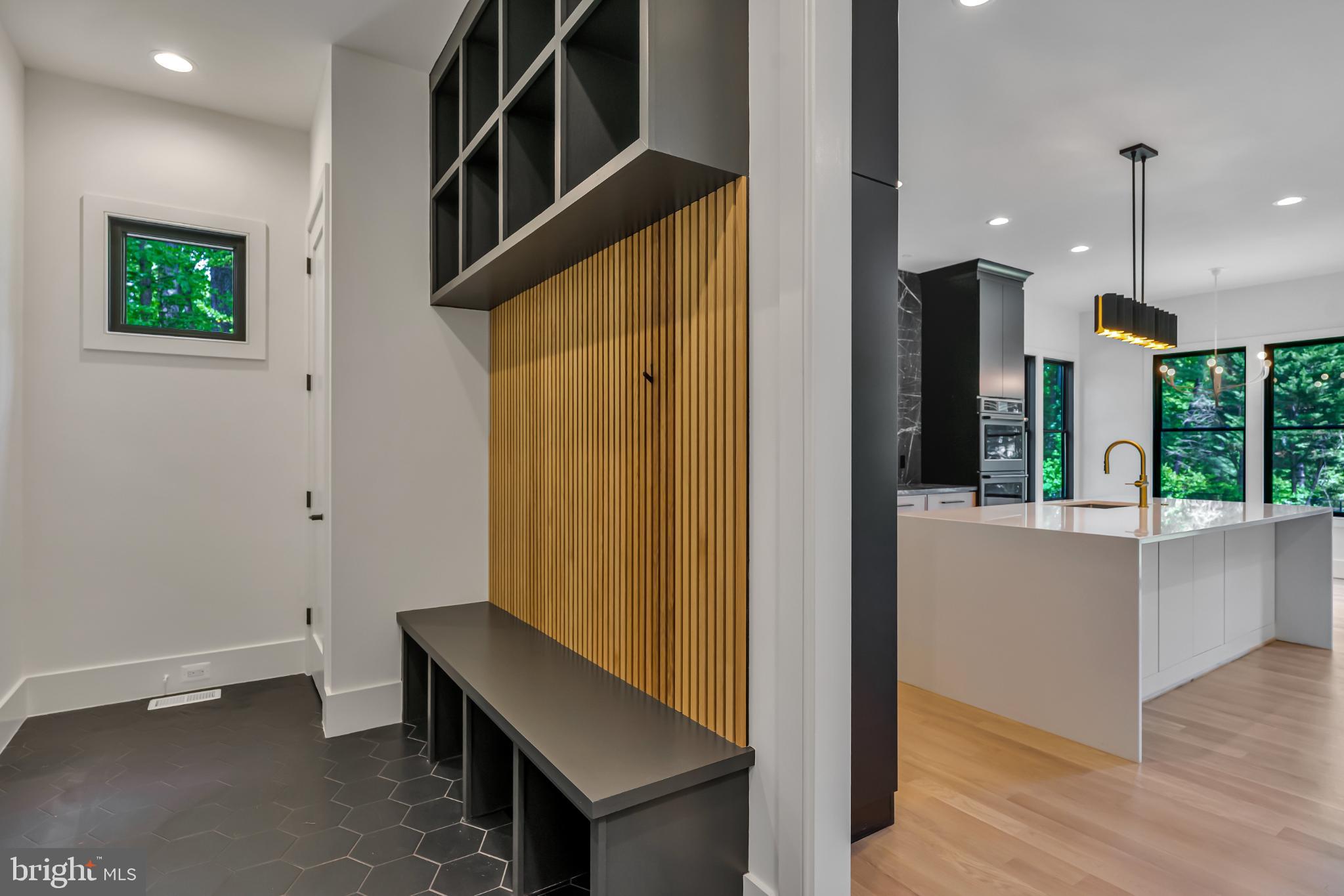 WESTWOOD MANOR - Residential