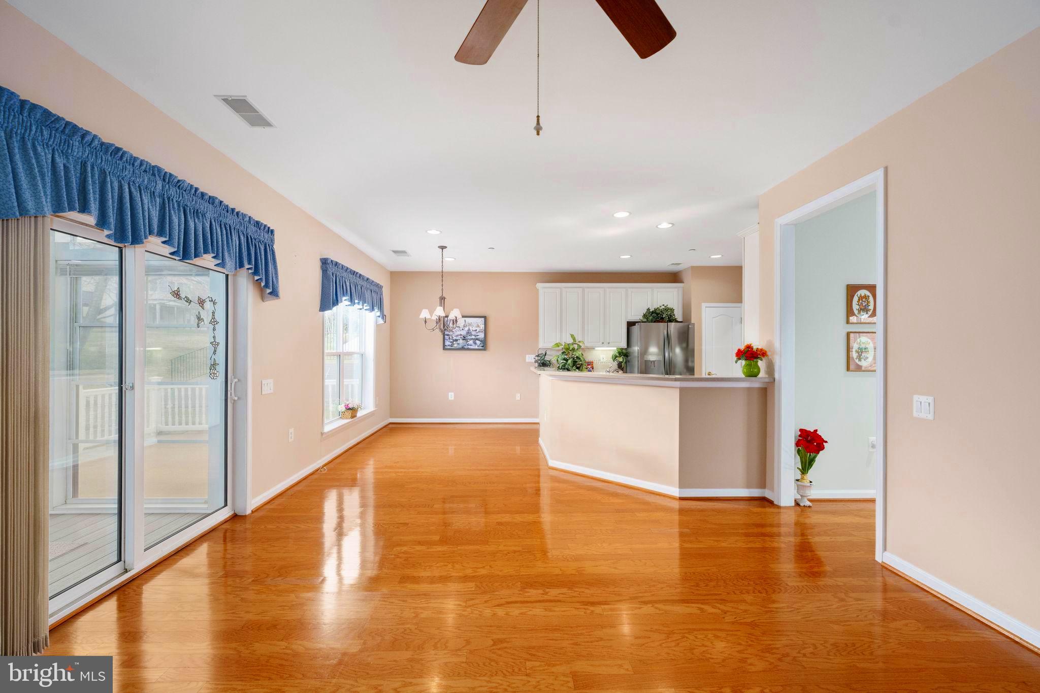 FALLS RUN - Residential