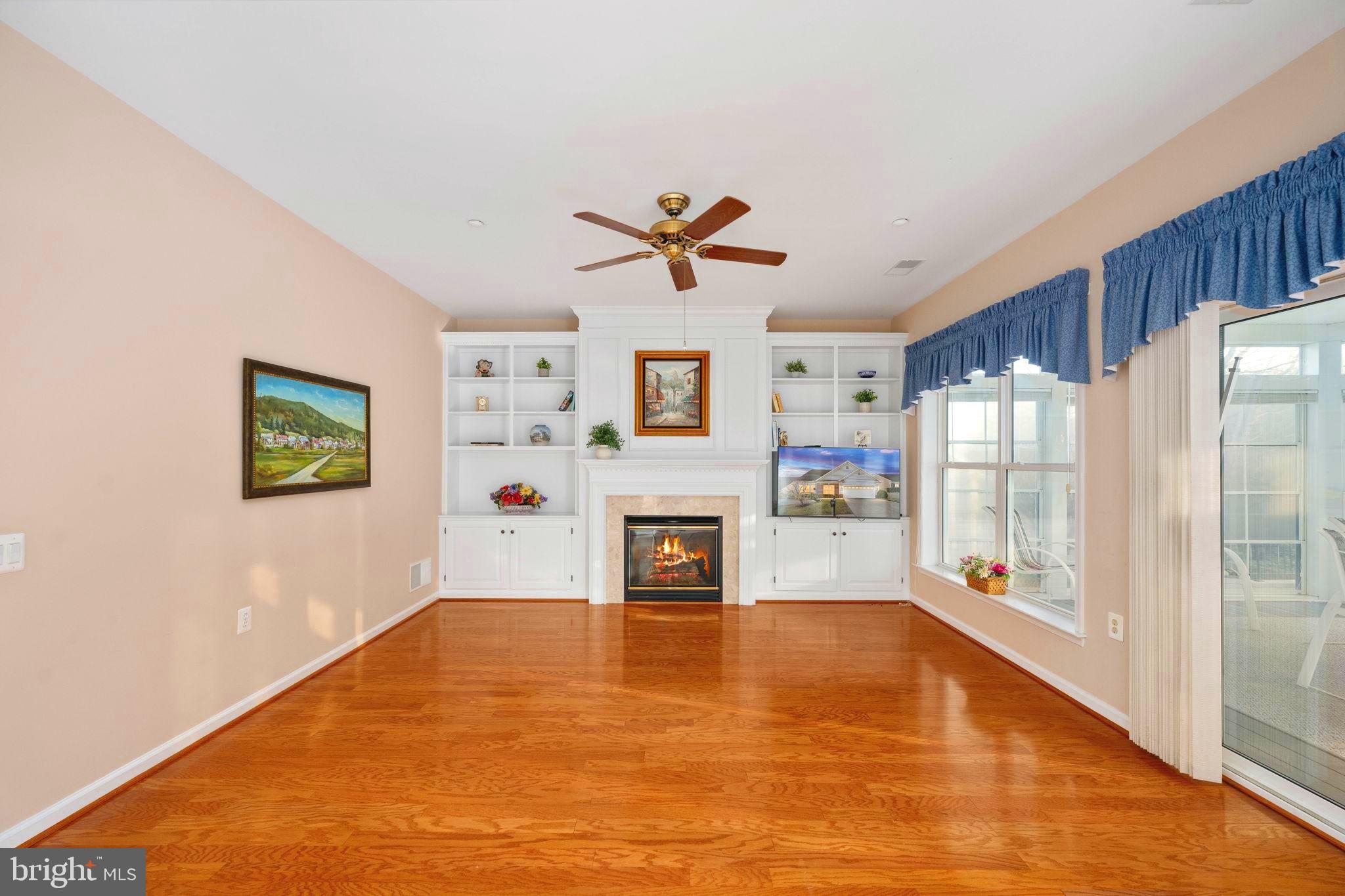 FALLS RUN - Residential