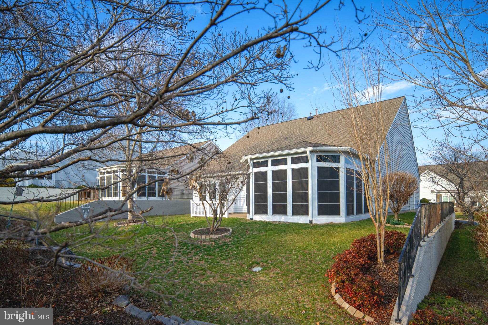 FALLS RUN - Residential