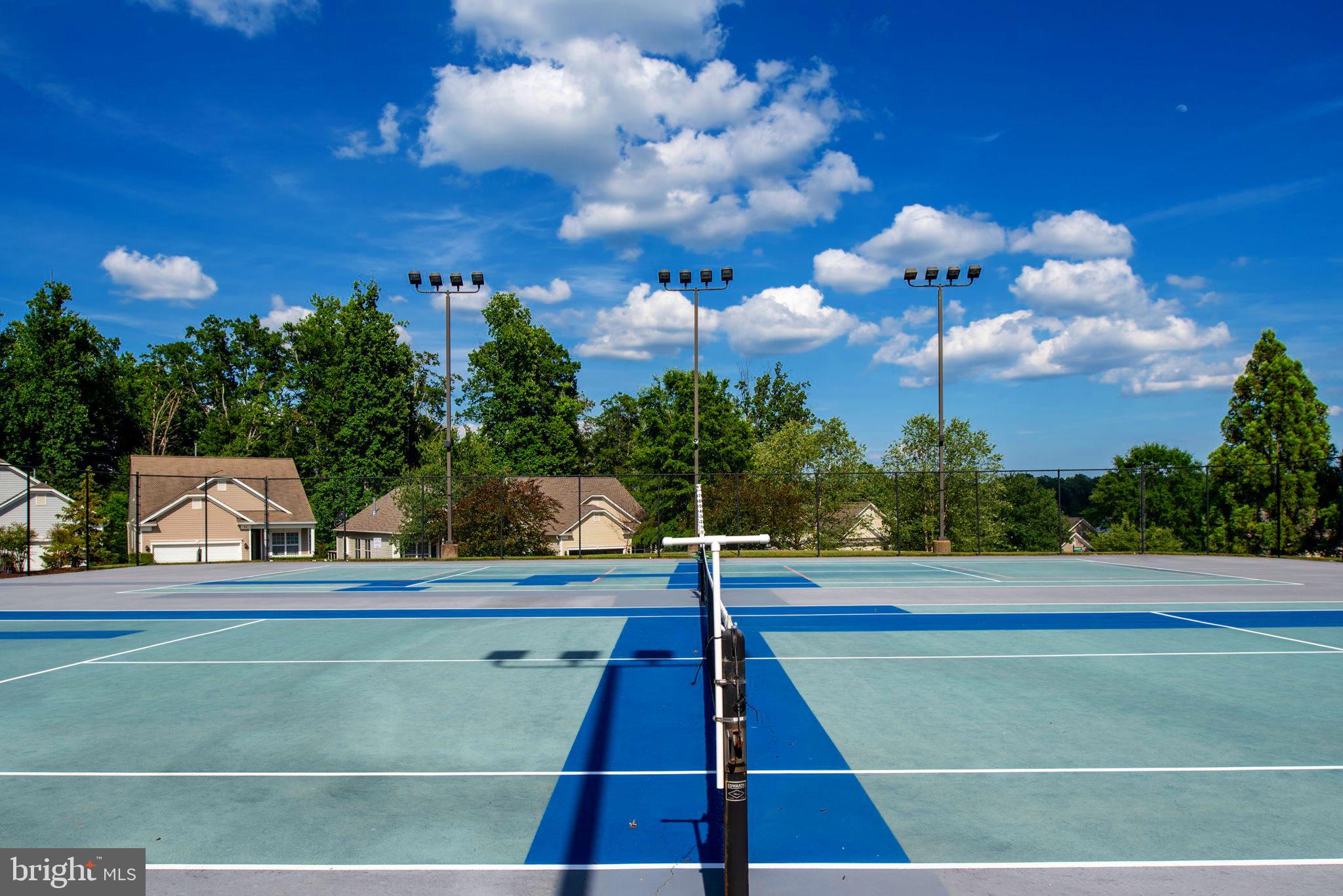 FALLS RUN - Residential