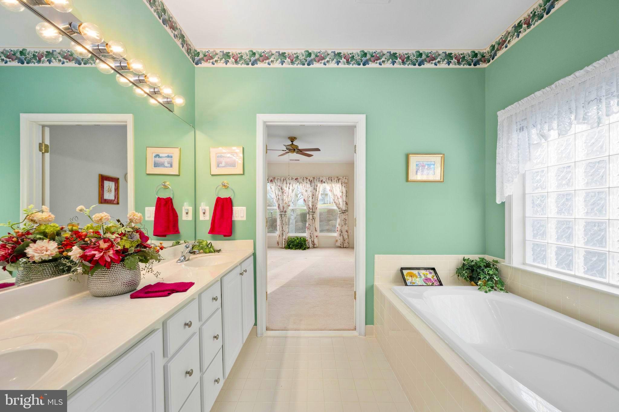 FALLS RUN - Residential