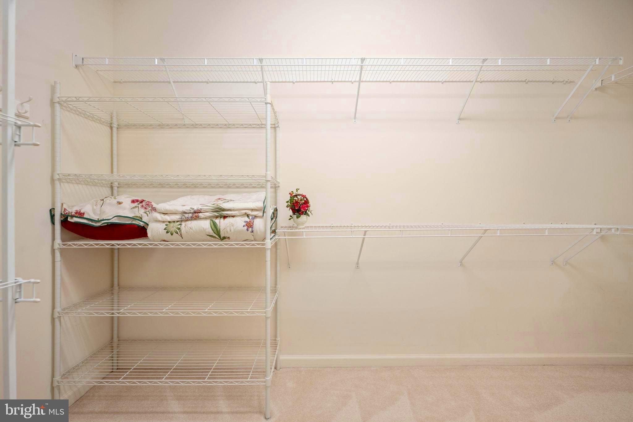 FALLS RUN - Residential