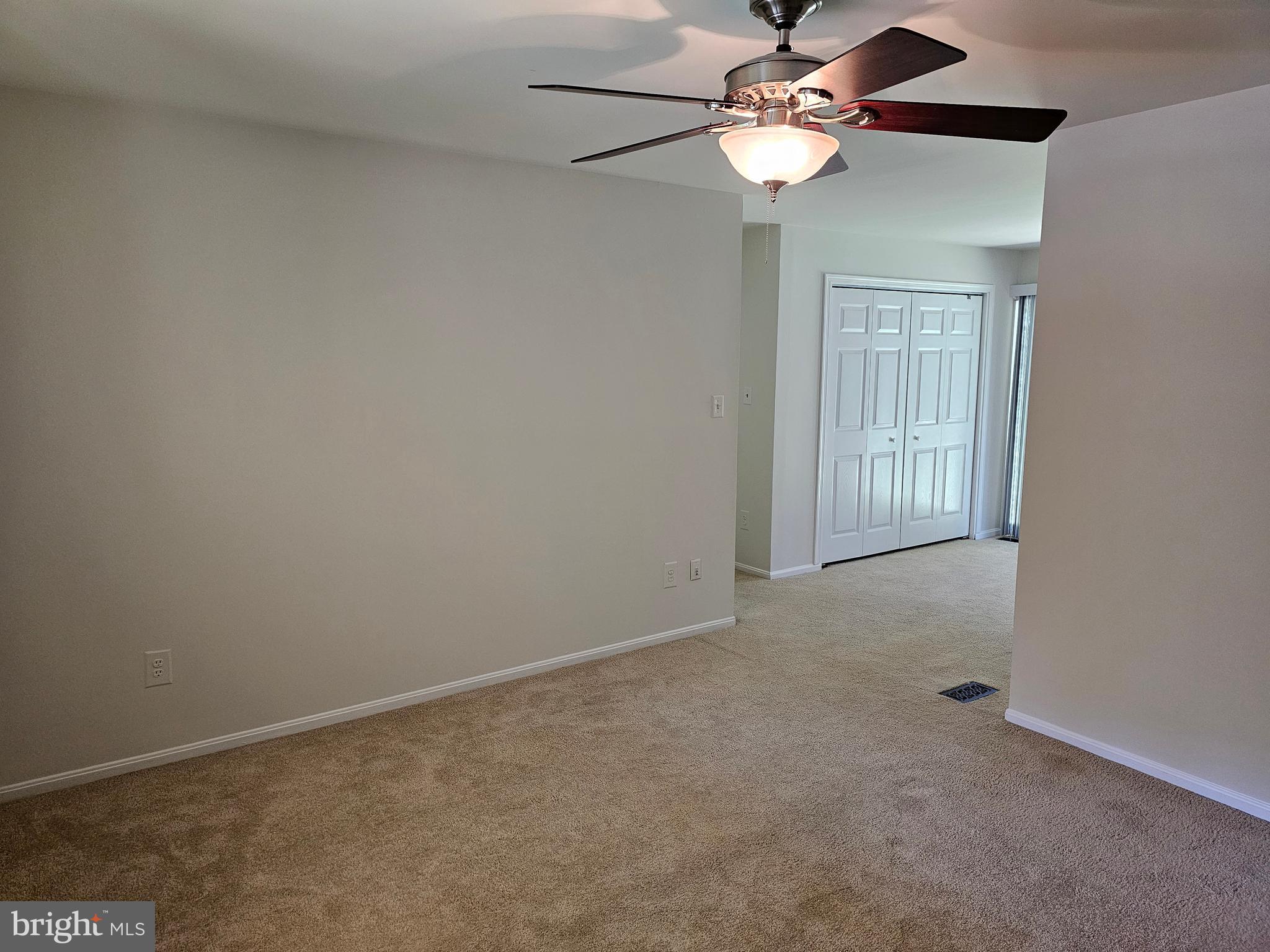 KINGS PARK WEST - Residential Lease