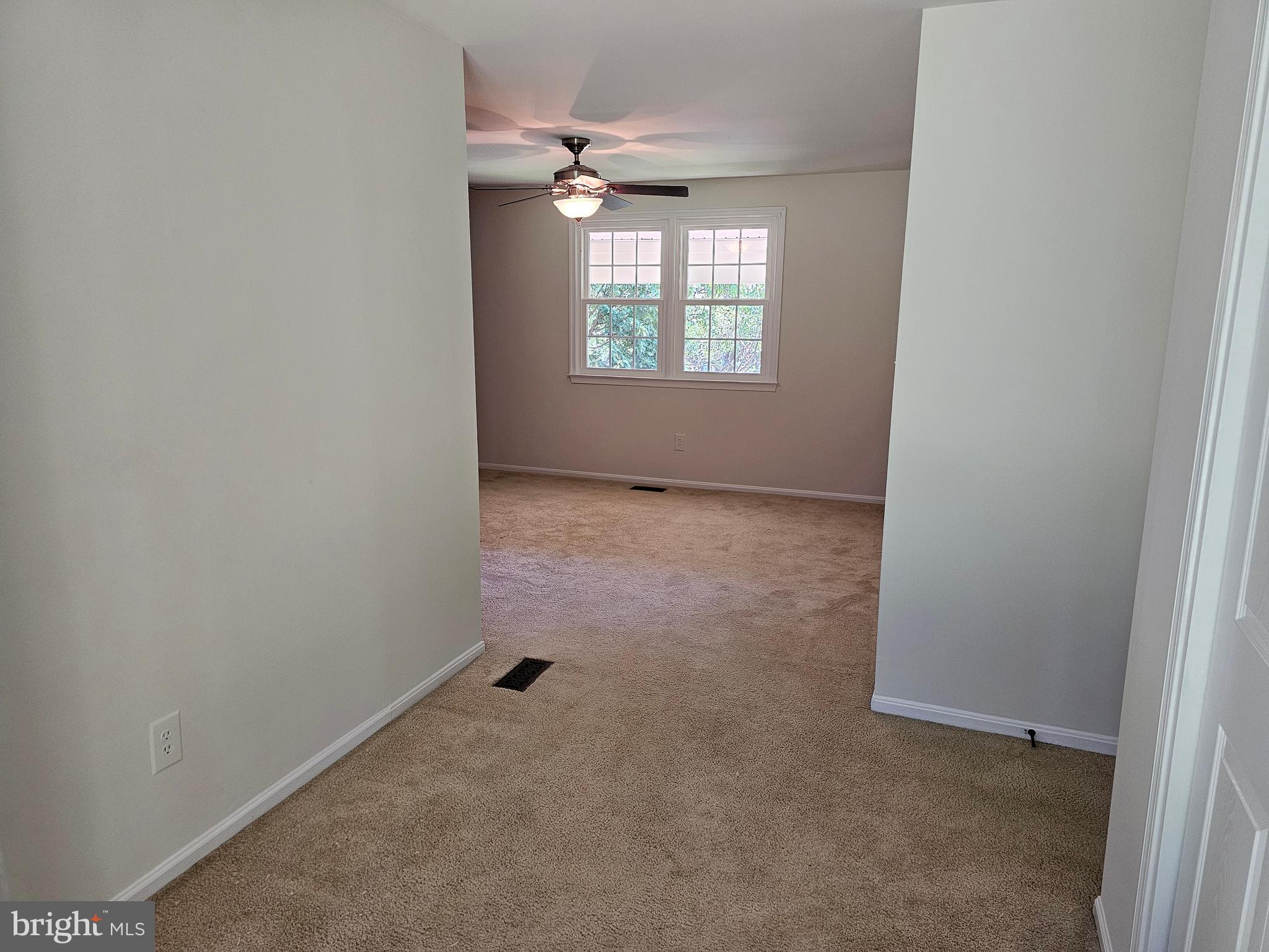 KINGS PARK WEST - Residential Lease