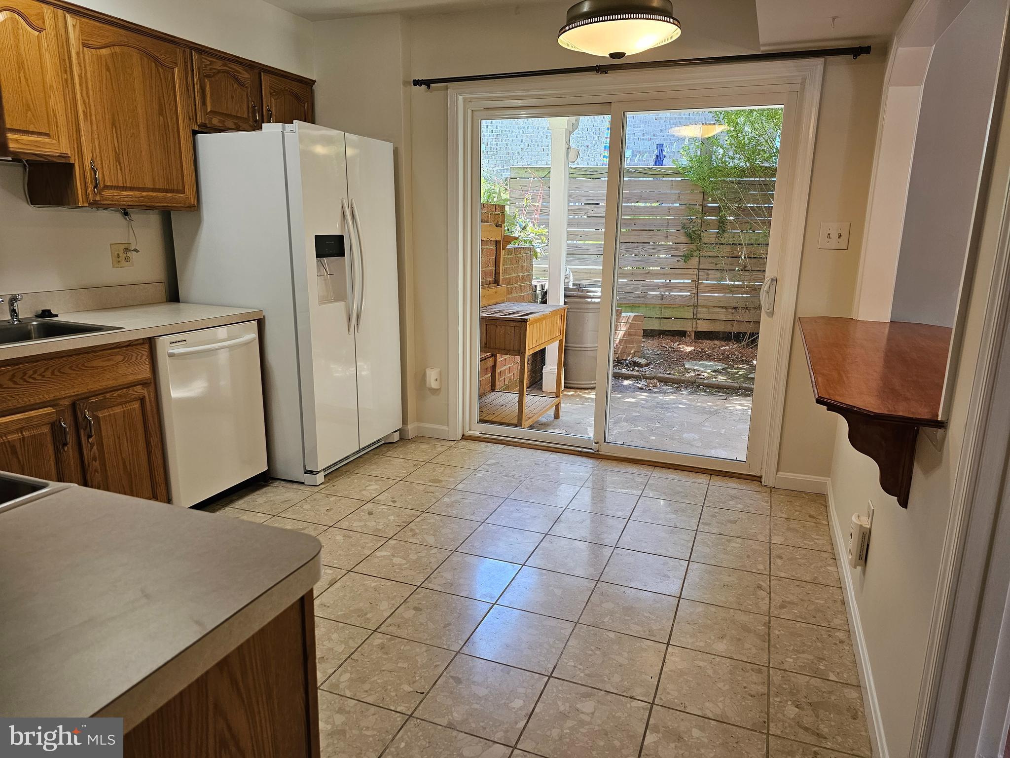 KINGS PARK WEST - Residential Lease