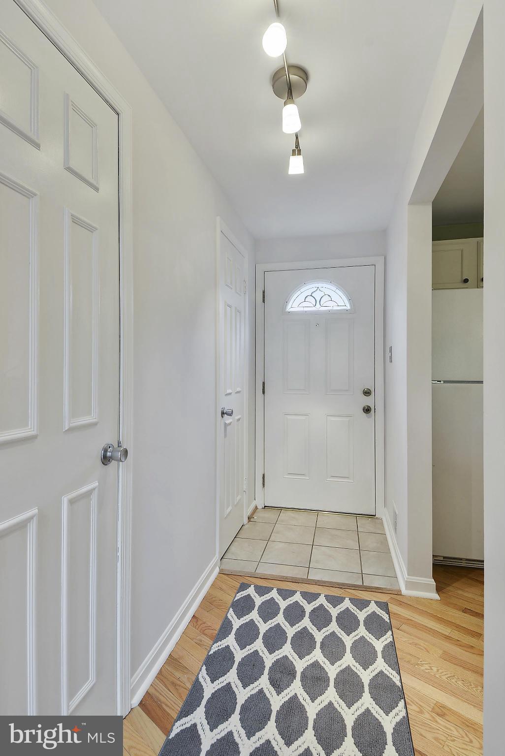 RESTON - Residential