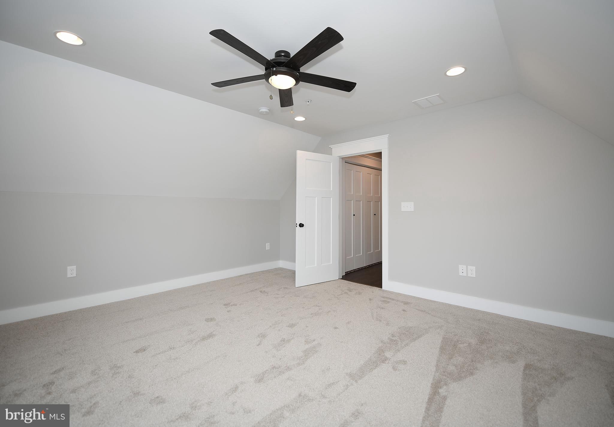 HAVRE DE GRACE HEIGHTS - Residential