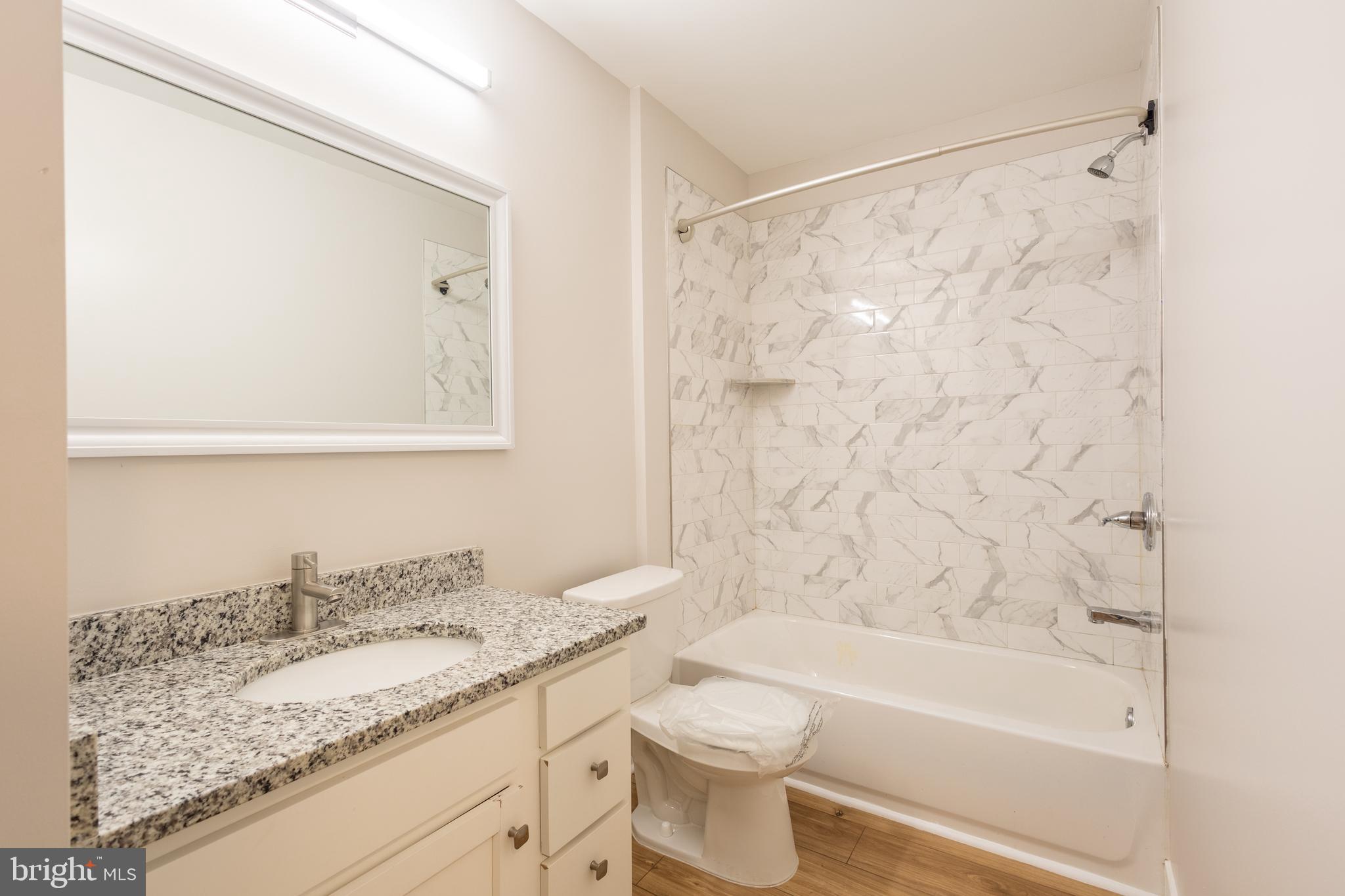 HICKORY RIDGE - Residential Lease