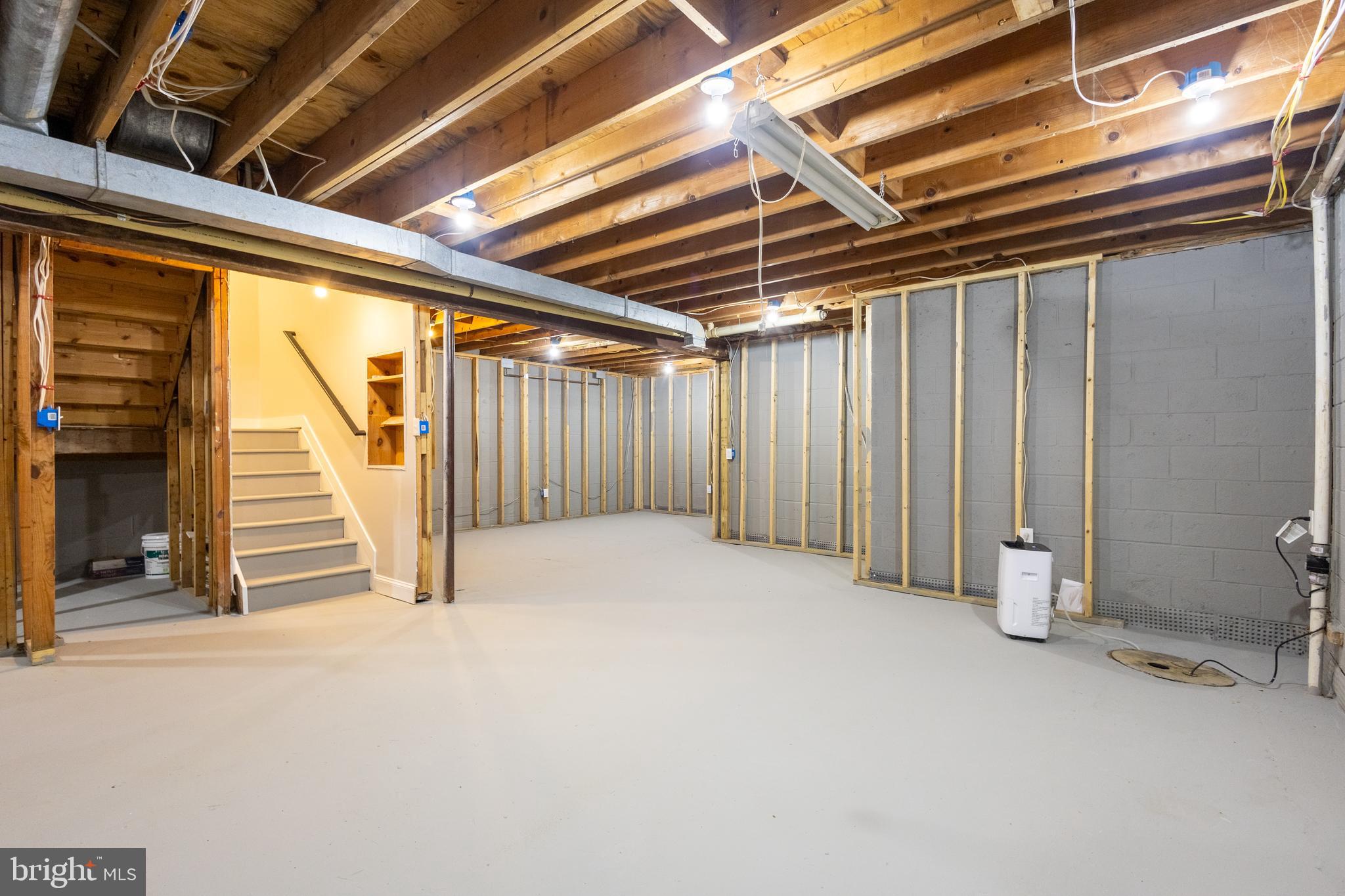 HICKORY RIDGE - Residential Lease