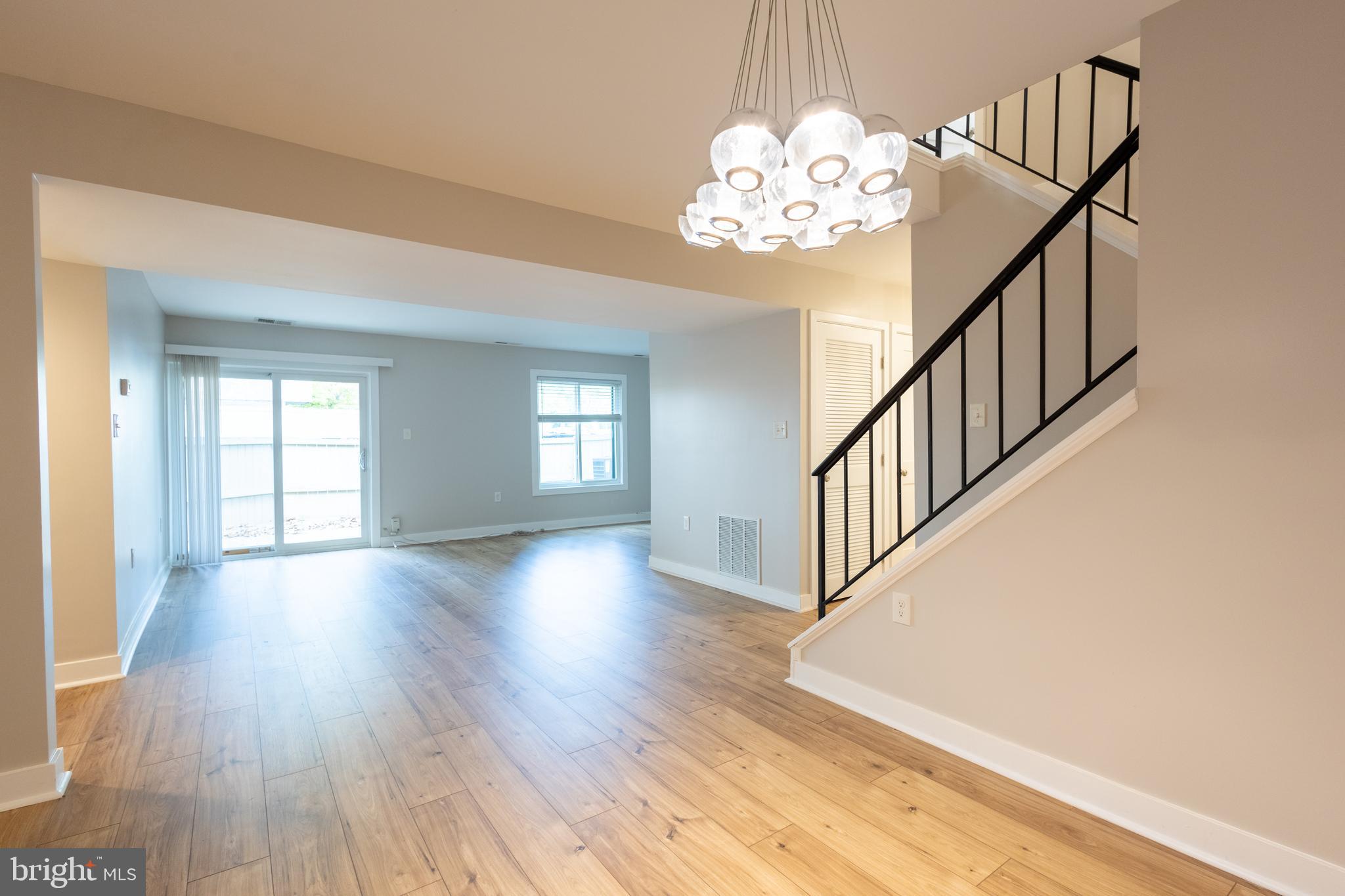 HICKORY RIDGE - Residential Lease