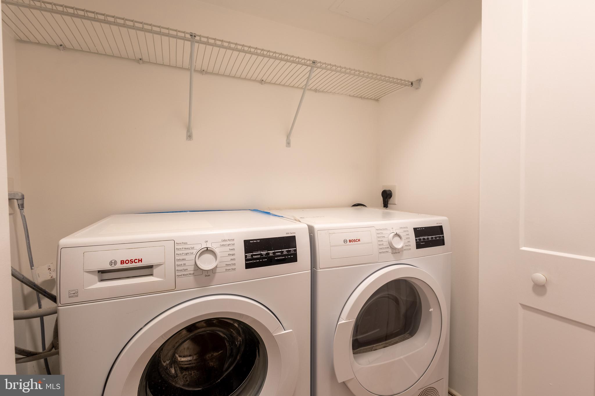 HICKORY RIDGE - Residential Lease