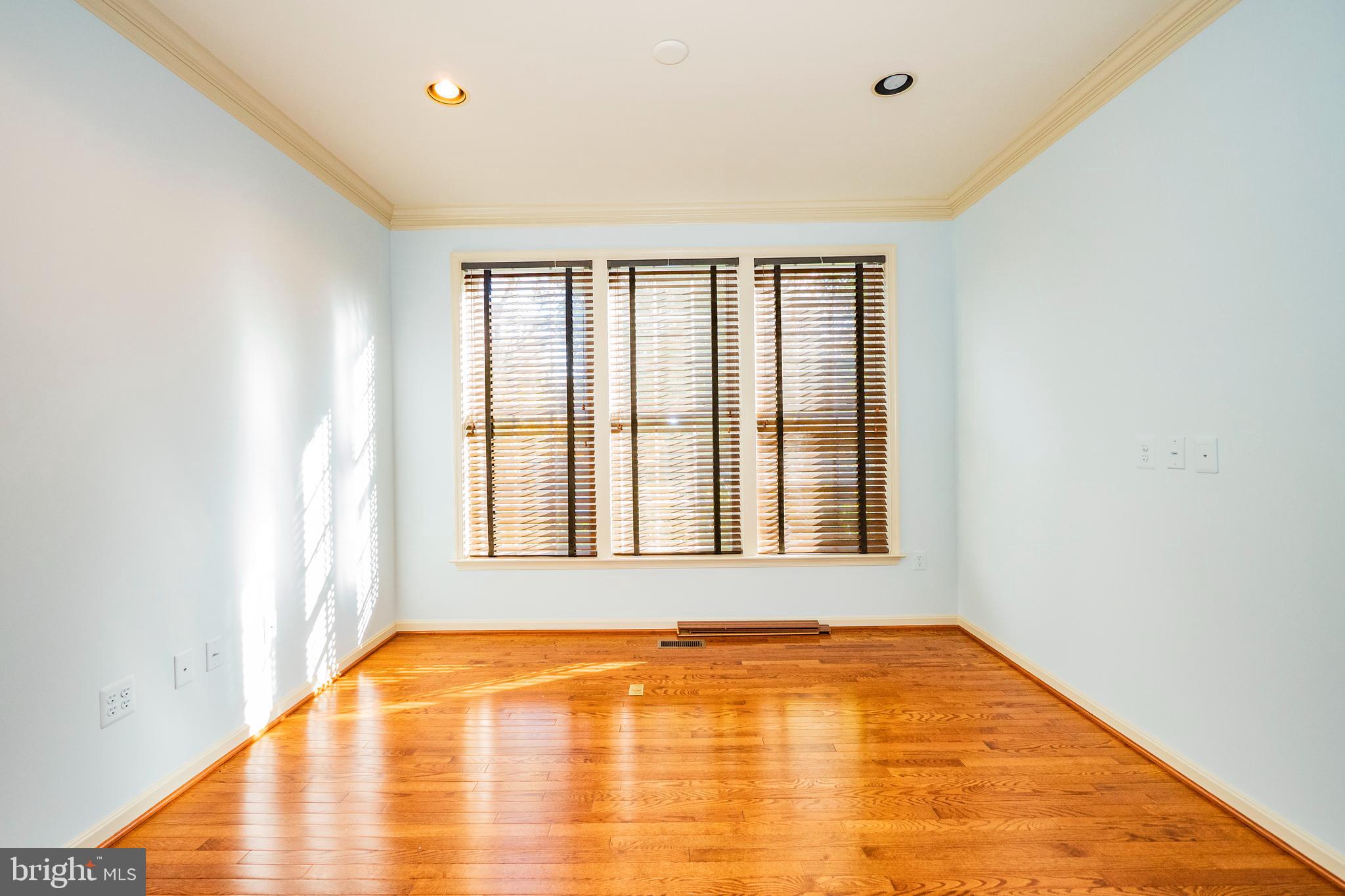 CLOVER RIDGE - Residential