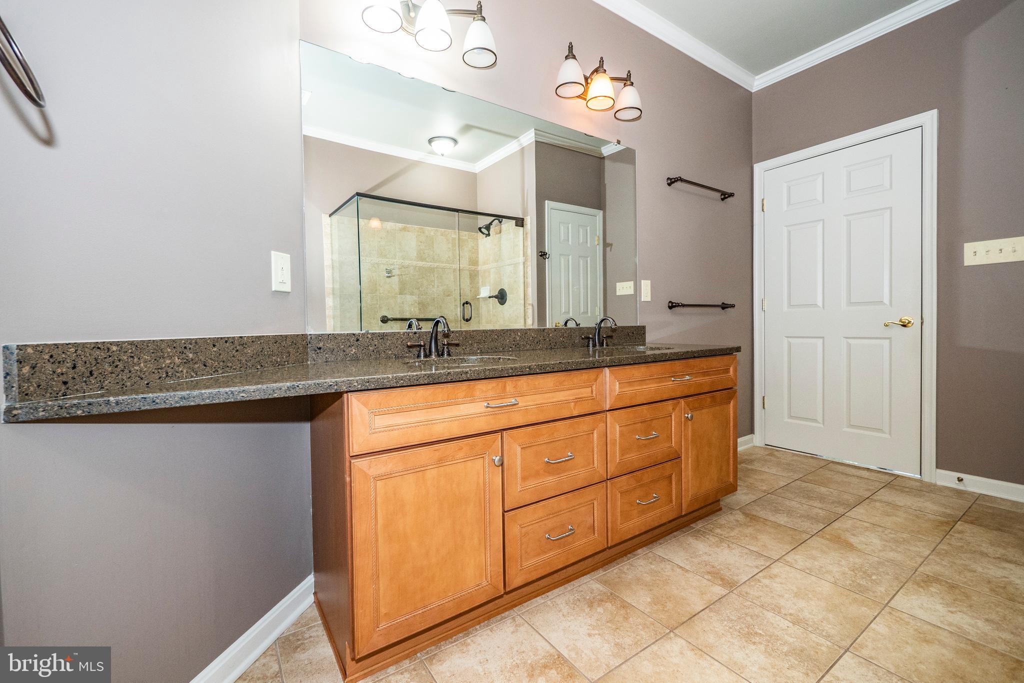 CLOVER RIDGE - Residential