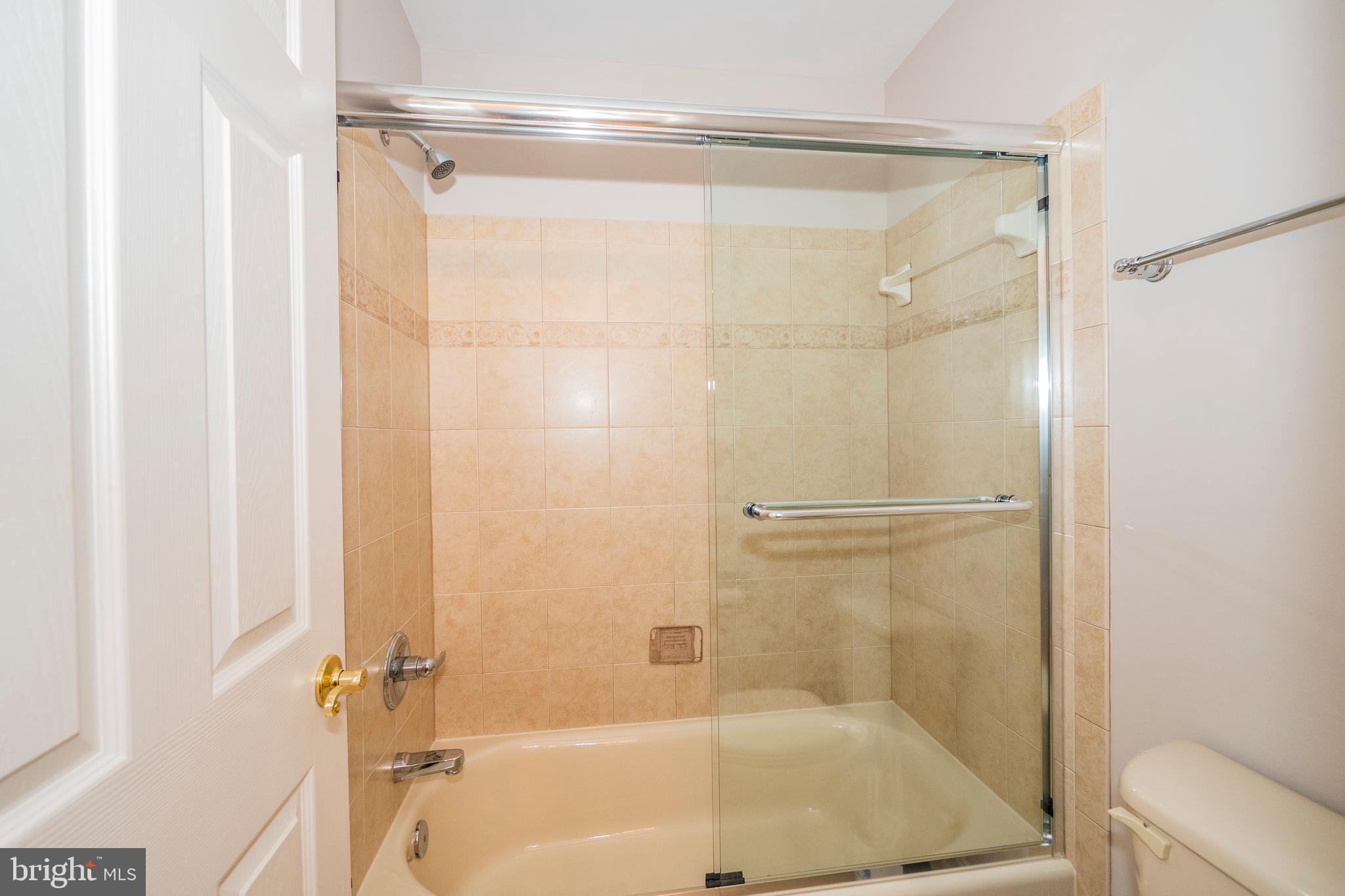 CLOVER RIDGE - Residential