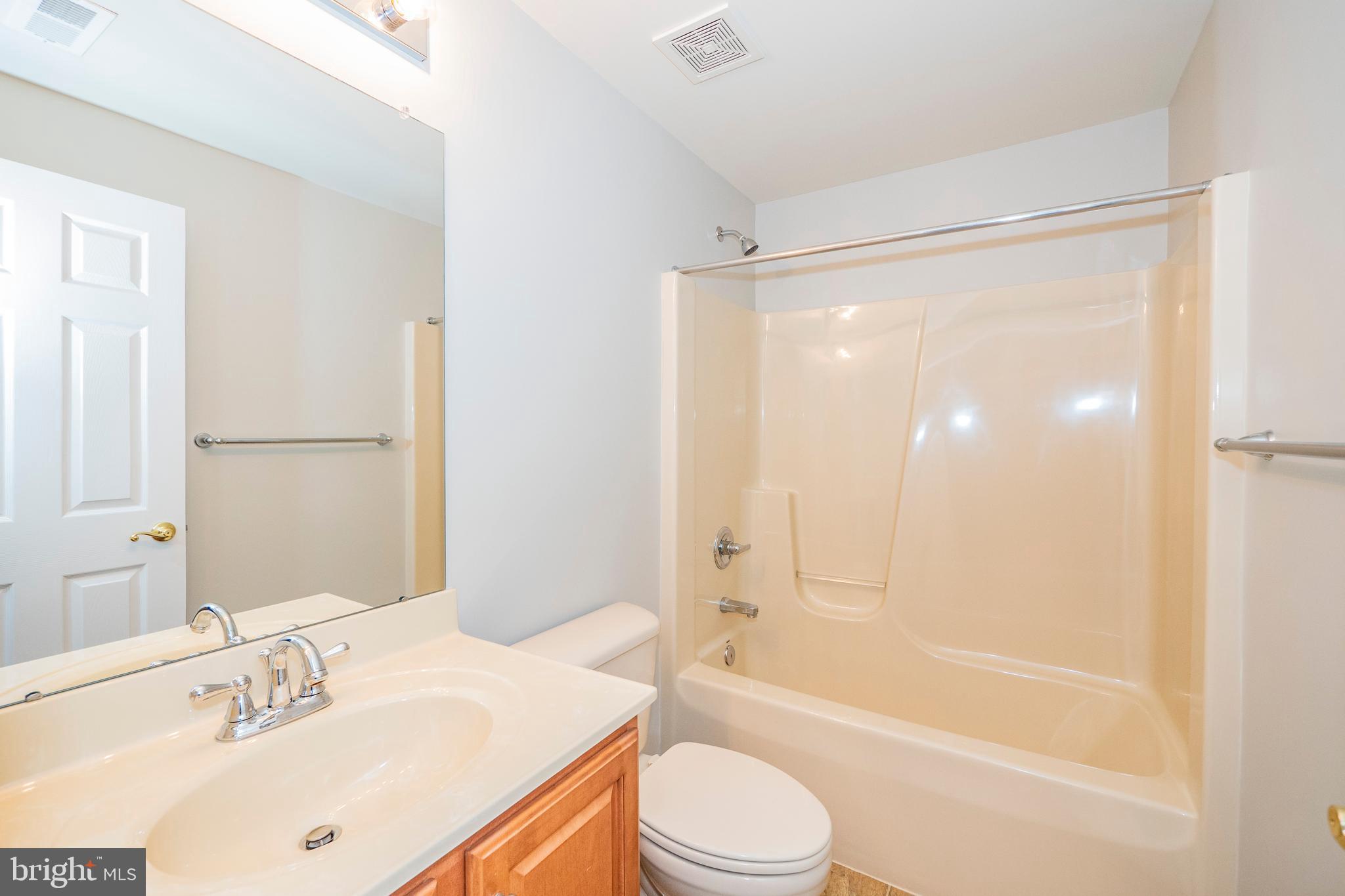 CLOVER RIDGE - Residential