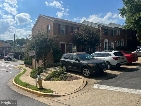 2029 S Glebe Road, Arlington, VA MLS: VAAR2069412