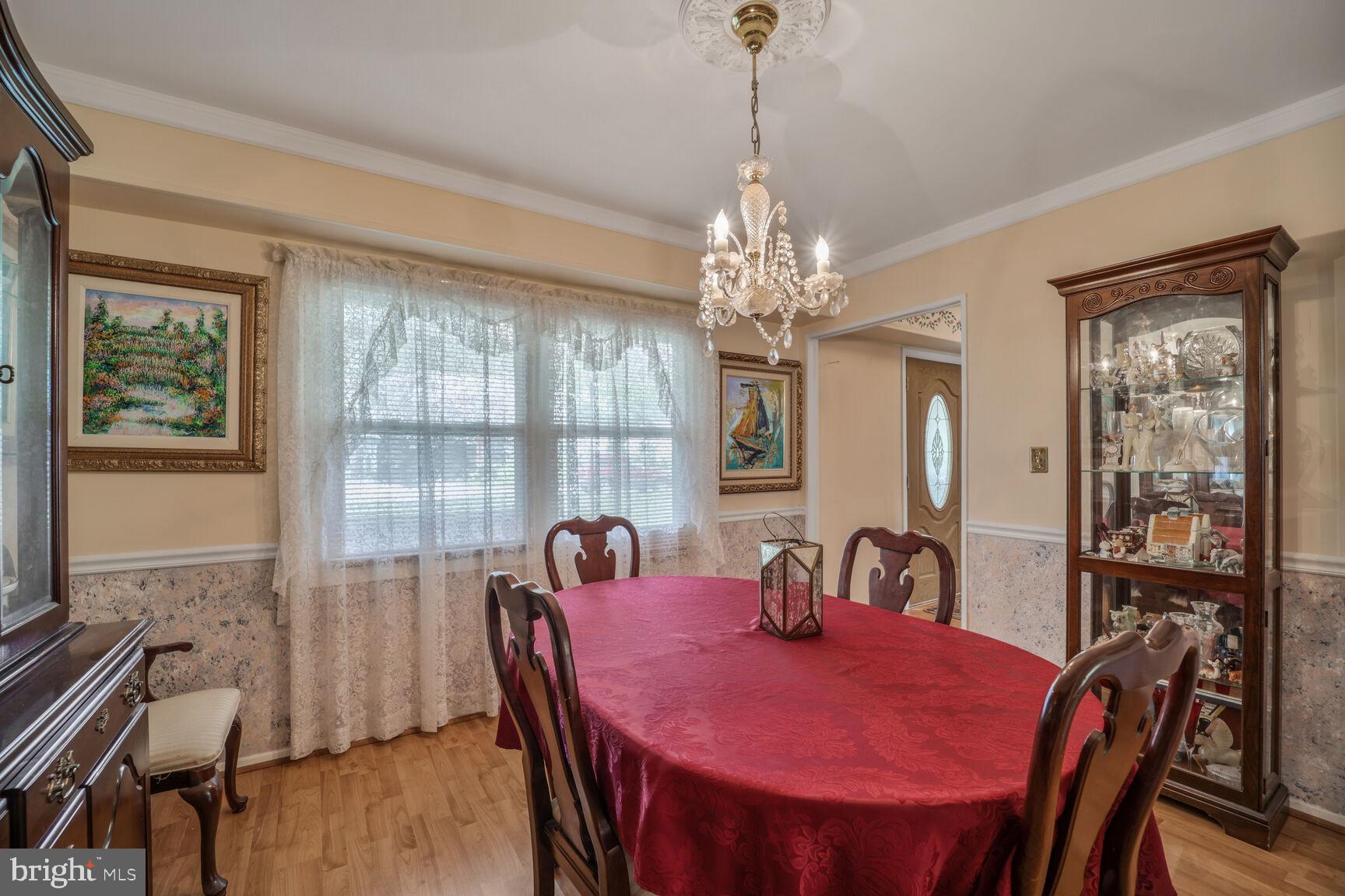 KENILWORTH - Residential