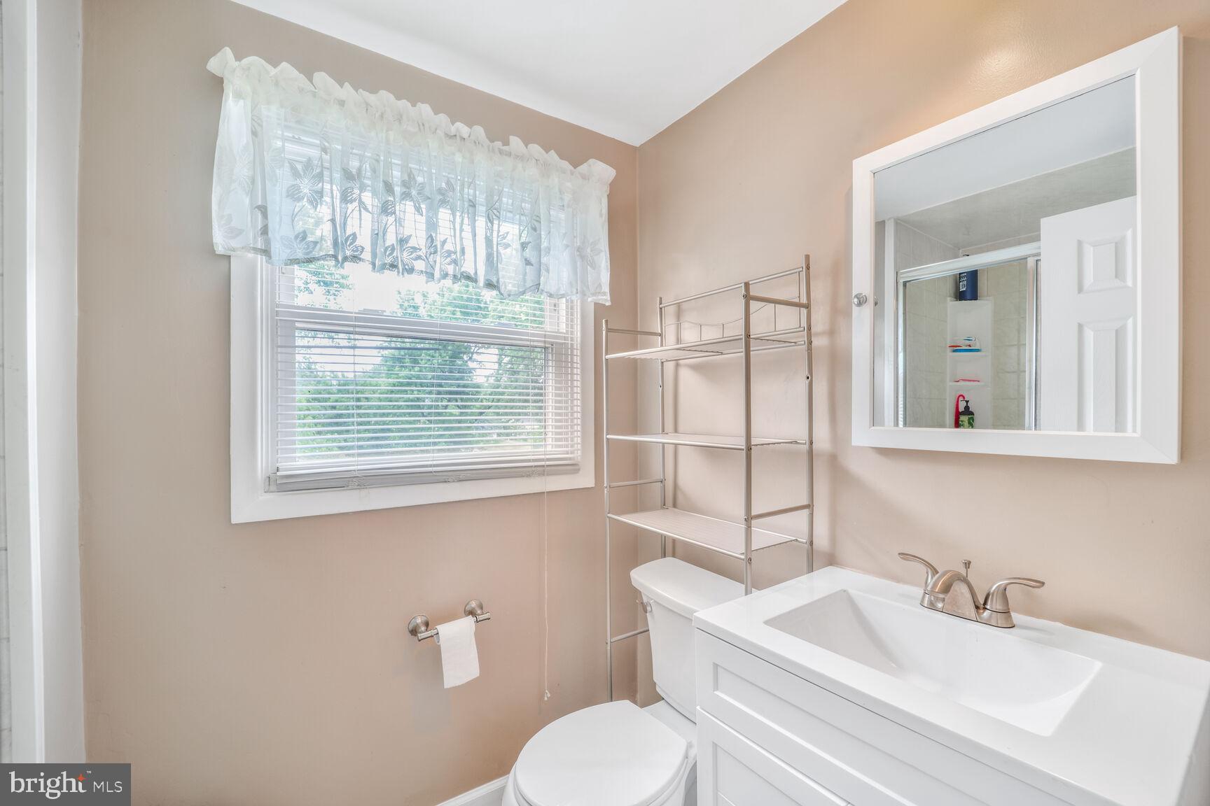 KENILWORTH - Residential