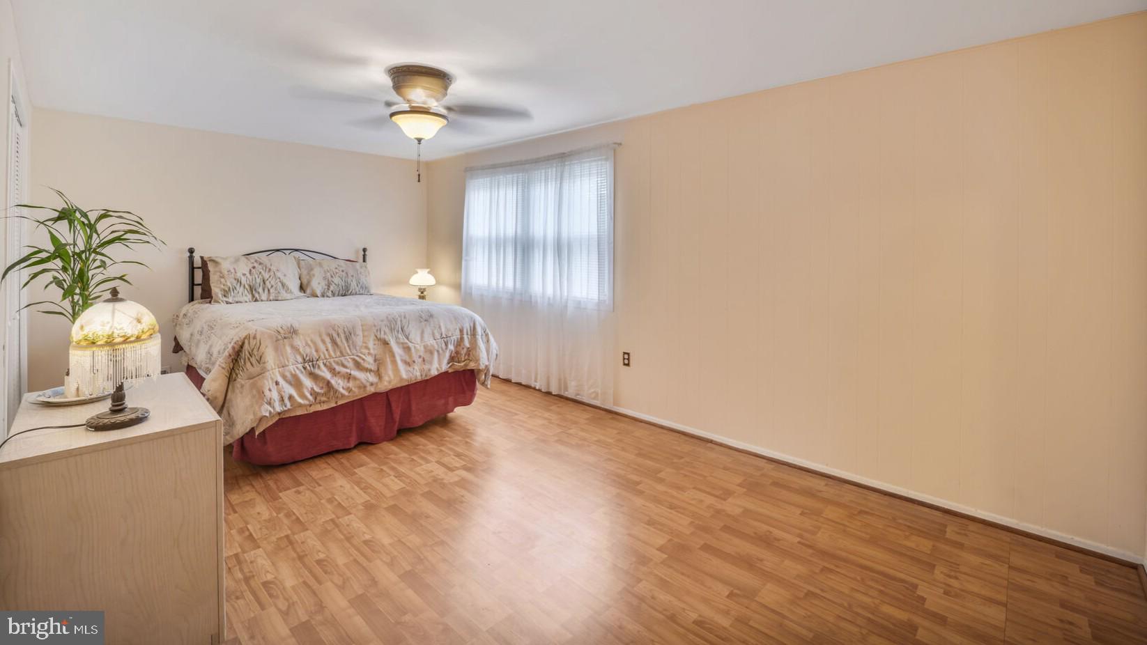 KENILWORTH - Residential