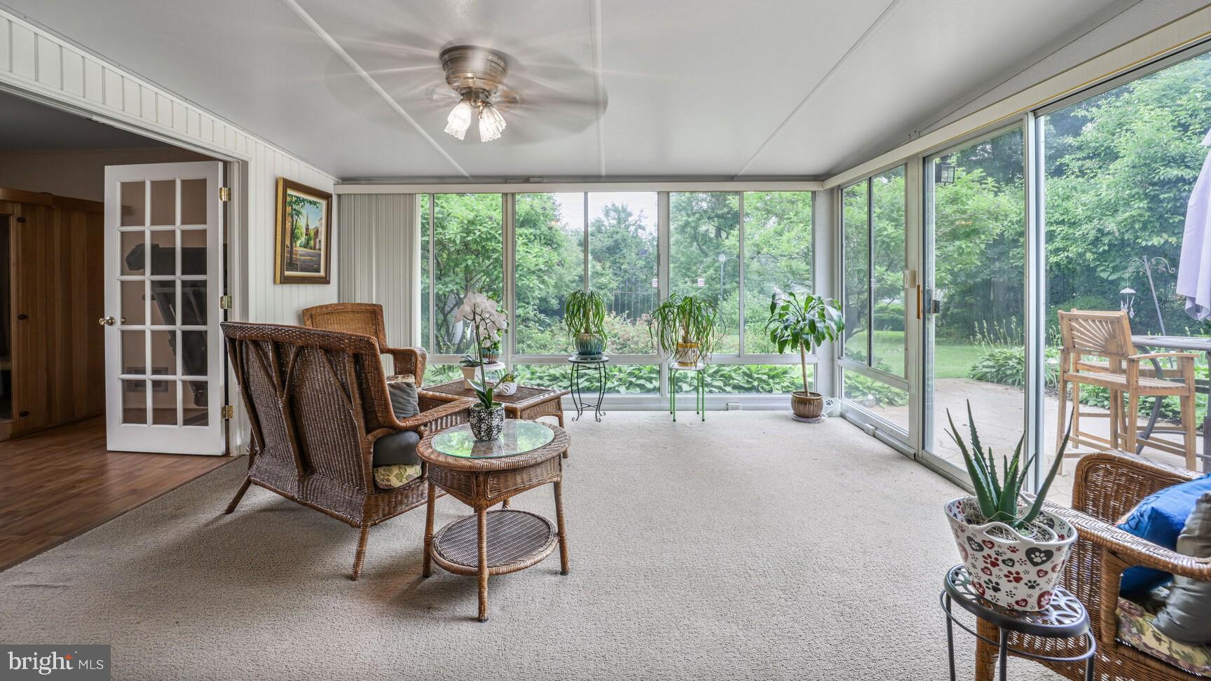 KENILWORTH - Residential