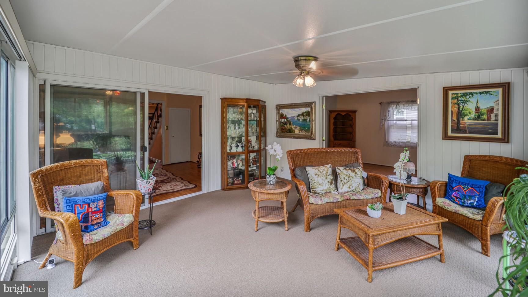 KENILWORTH - Residential